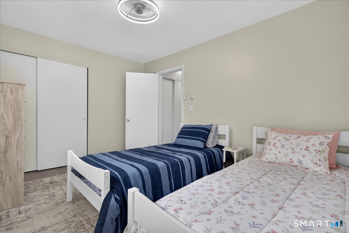 1141 Waterbury Road photo 19