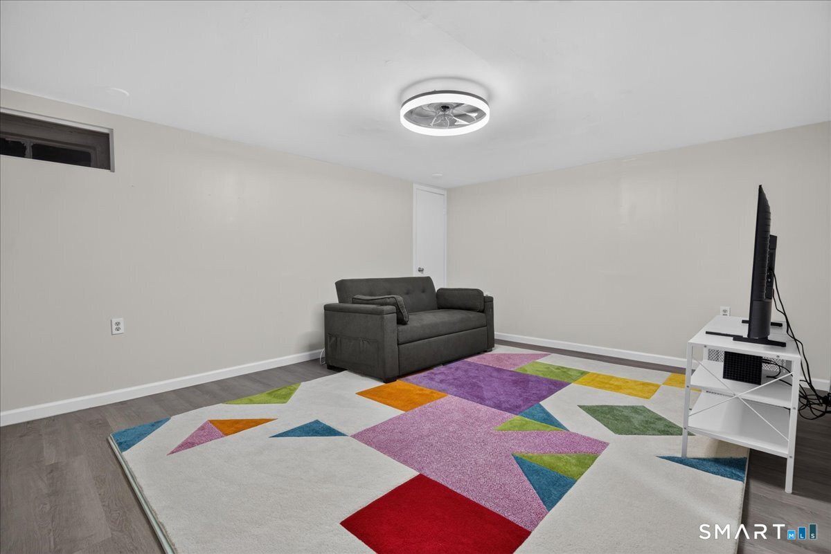 1141 Waterbury Road photo 25