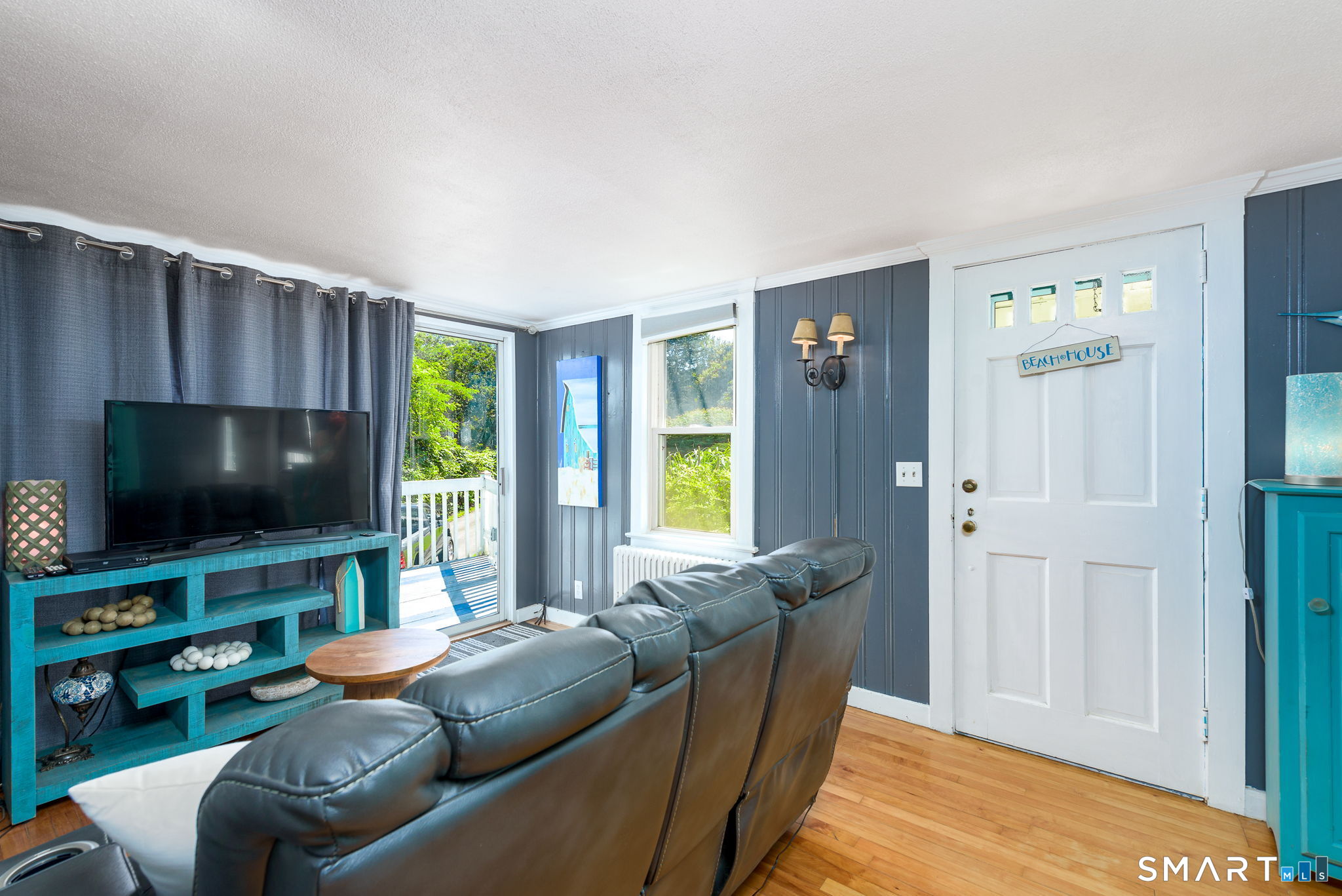 70 Browns Lane photo 12