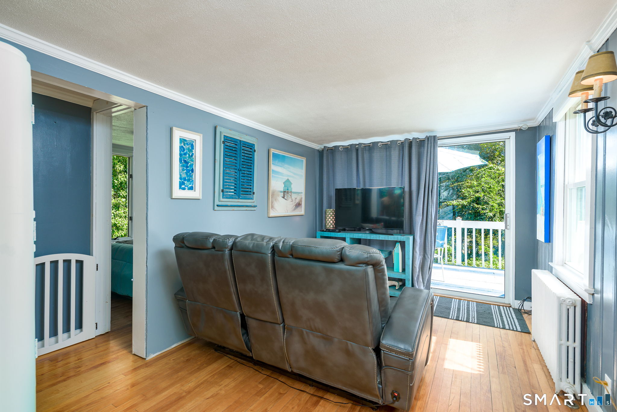 70 Browns Lane photo 13