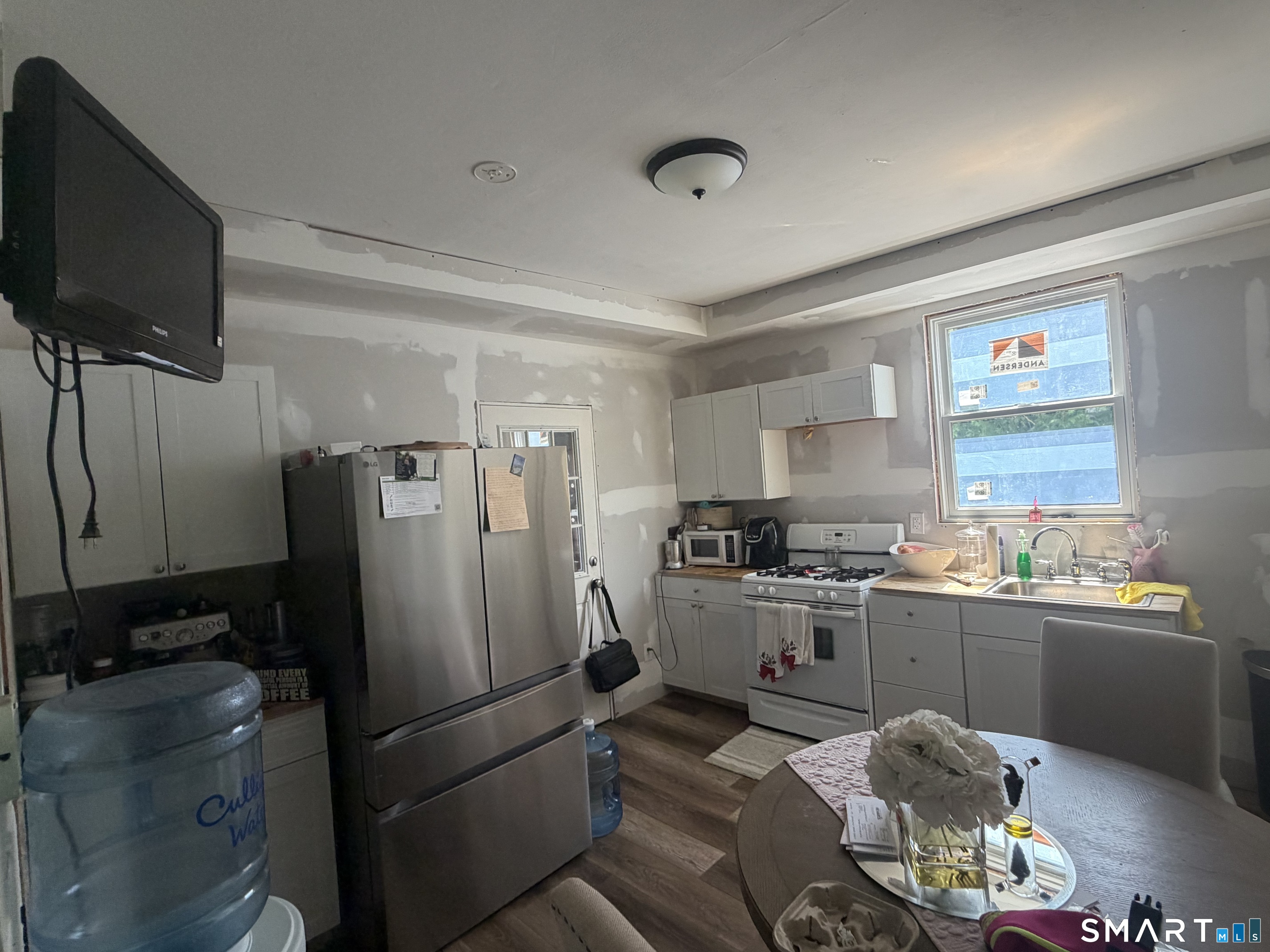 13 McDermott Street photo 5