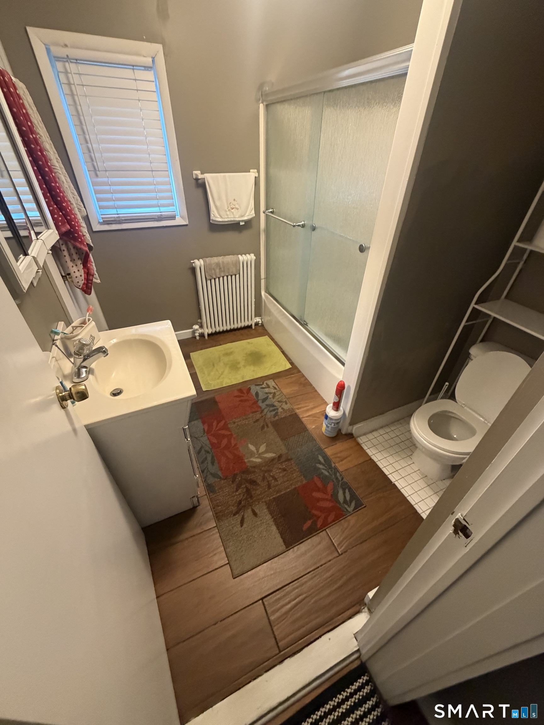 31 Maple Avenue photo 10