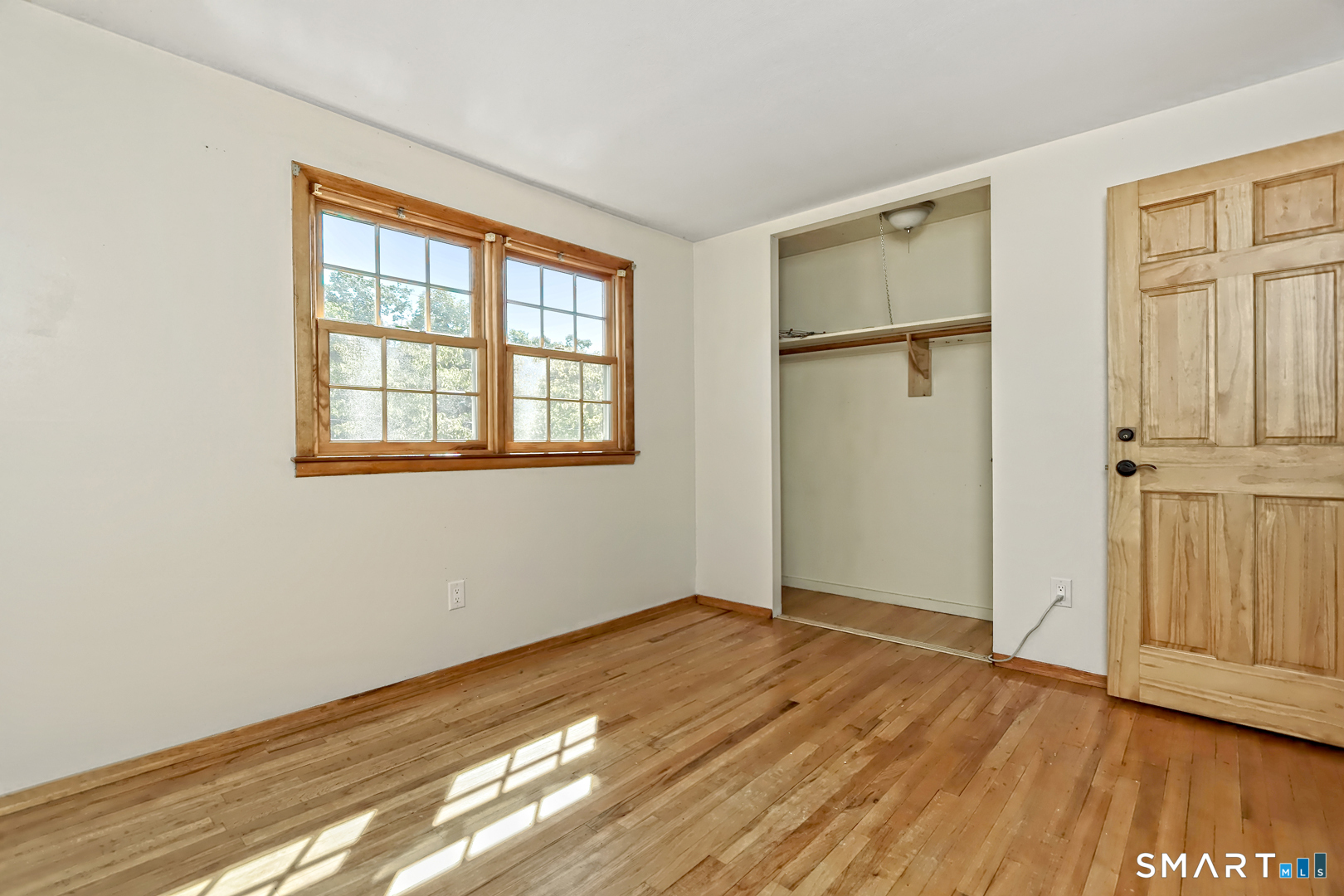154 Benz Street photo 17