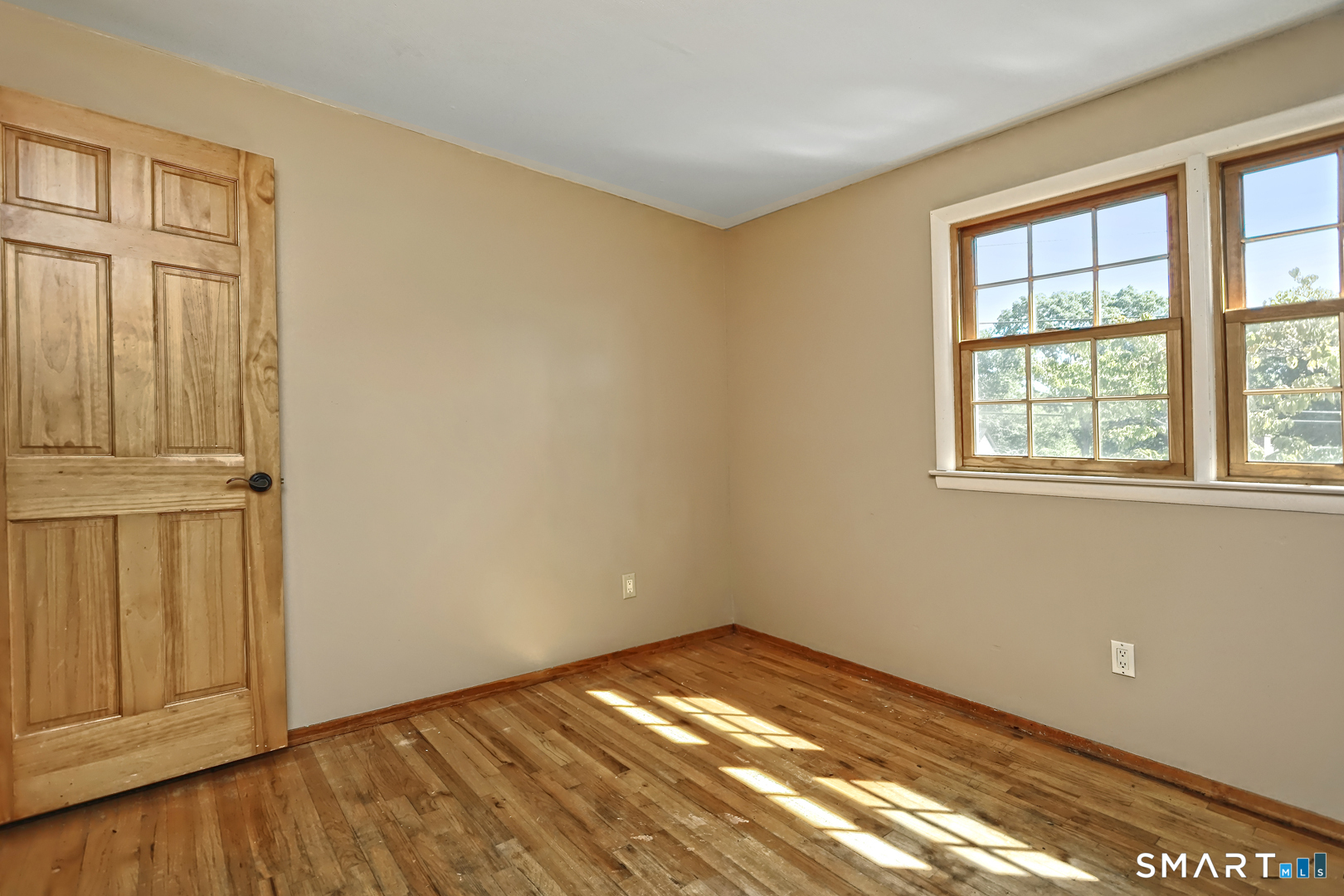 154 Benz Street photo 19