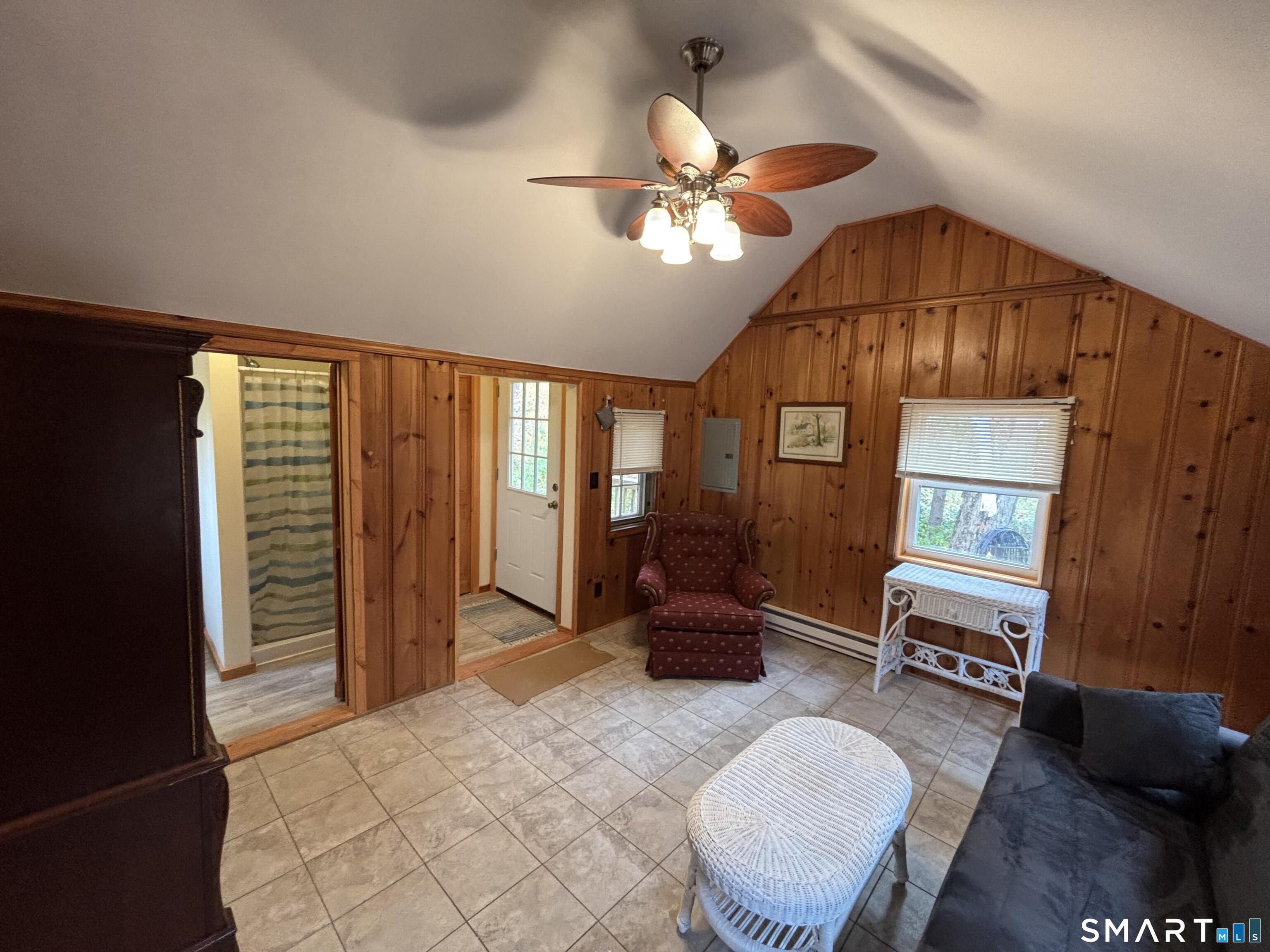 34 Gardner Lake Heights photo 9