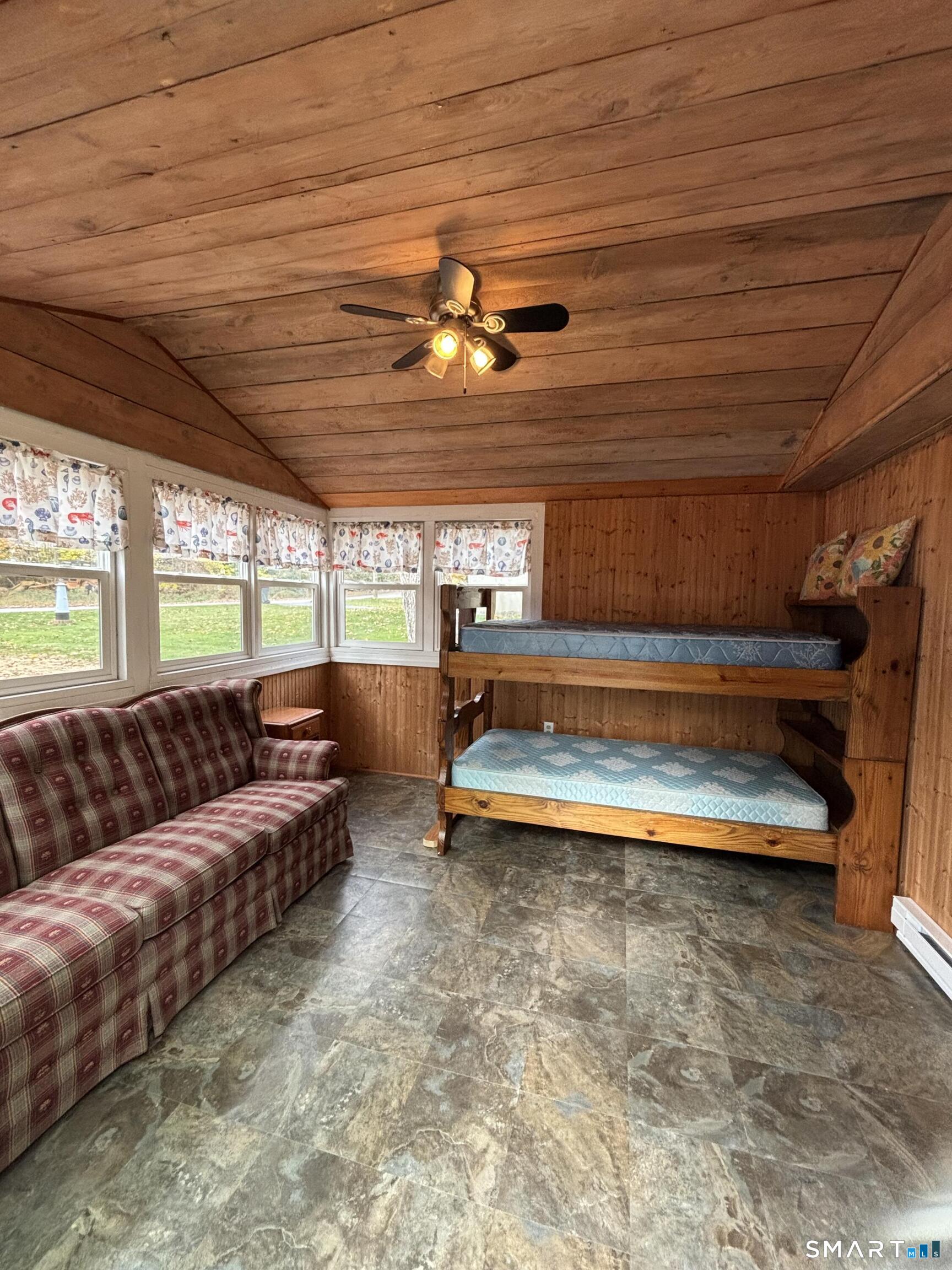 34 Gardner Lake Heights photo 15