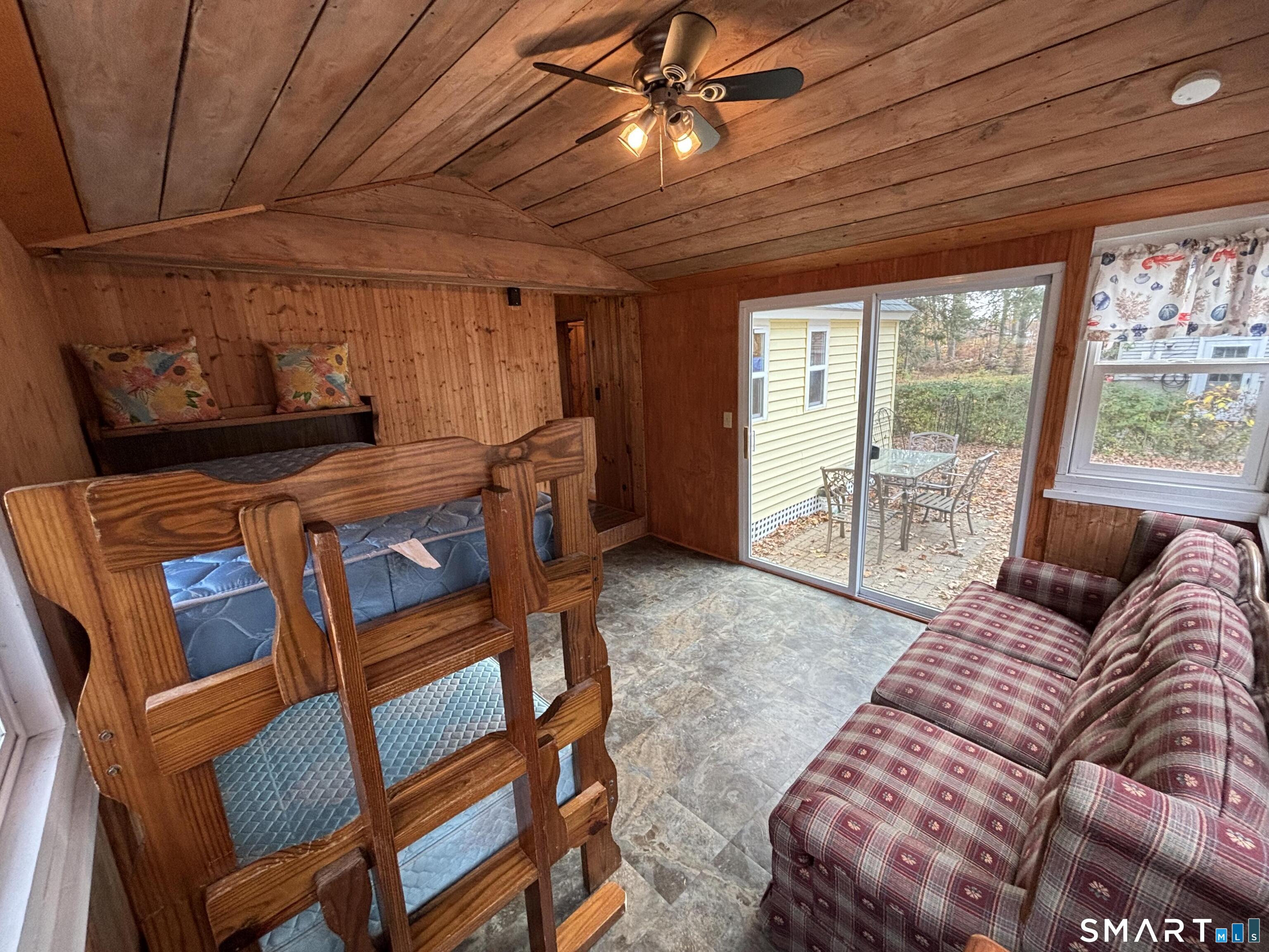 34 Gardner Lake Heights photo 16
