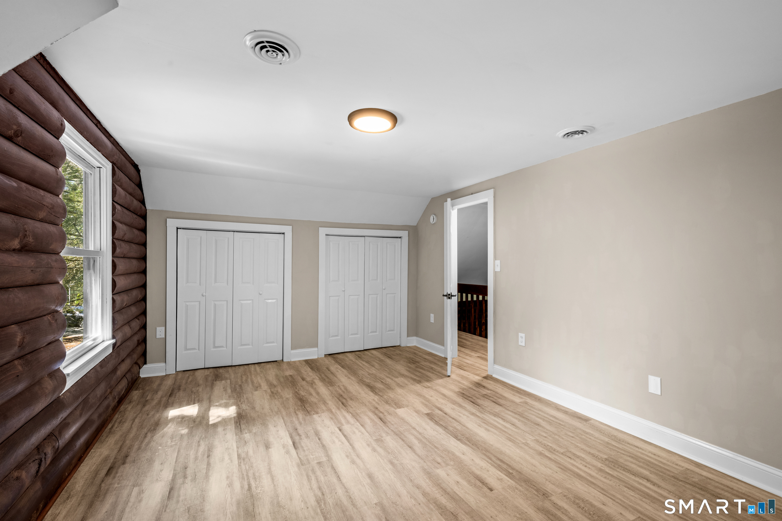 176 Lake Drive East photo 18