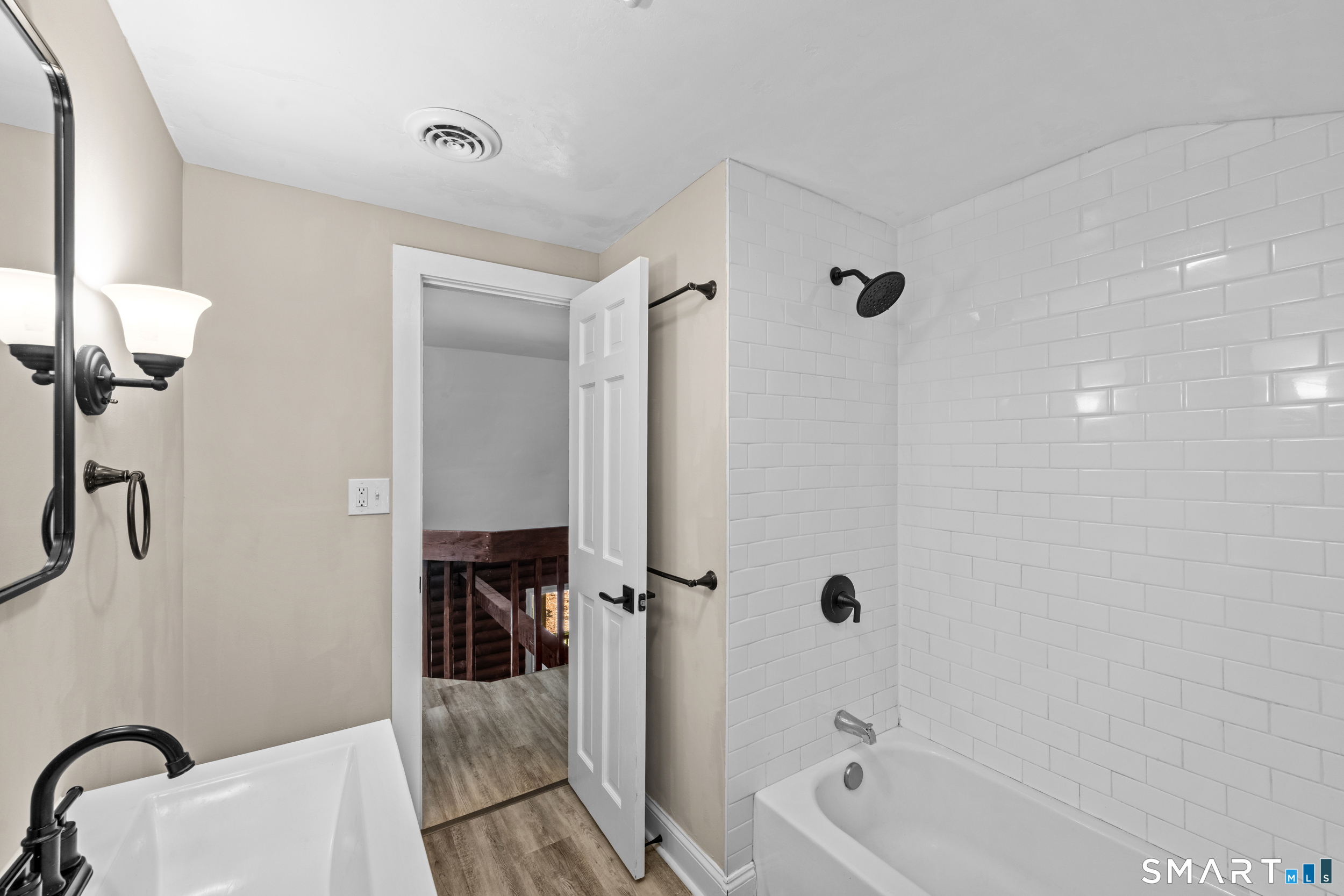 176 Lake Drive East photo 20