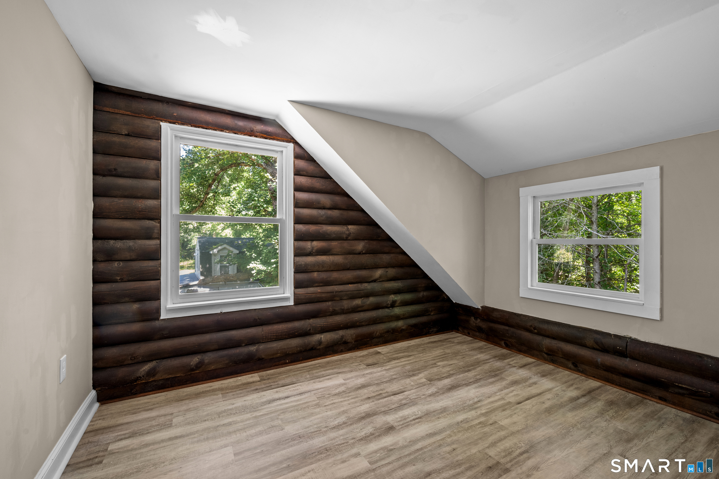 176 Lake Drive East photo 21