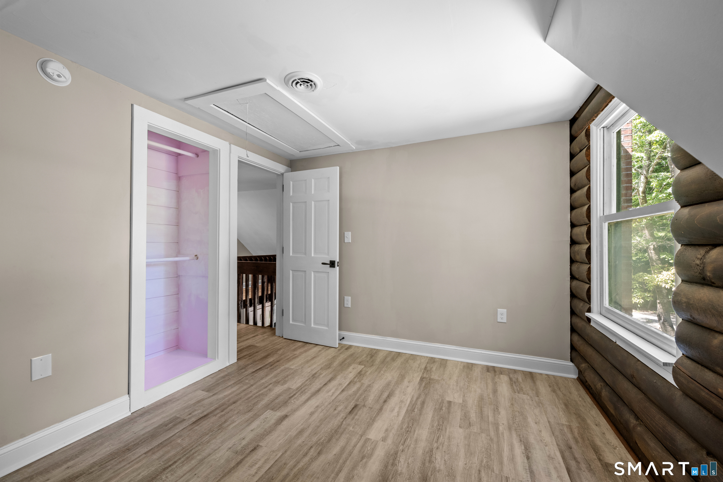 176 Lake Drive East photo 22