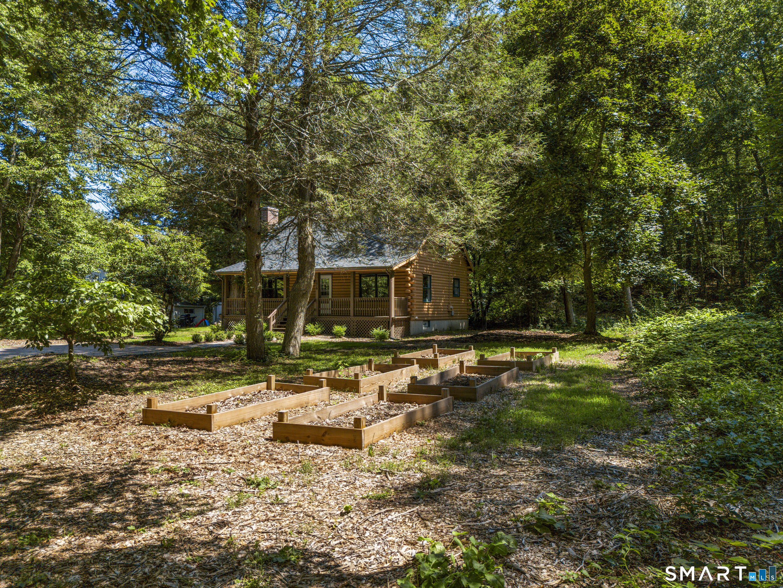 176 Lake Drive East photo 35