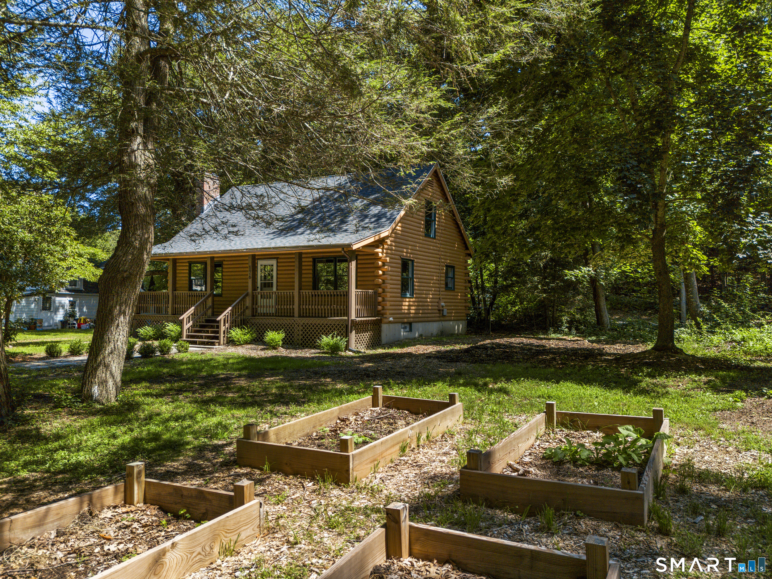 176 Lake Drive East photo 36