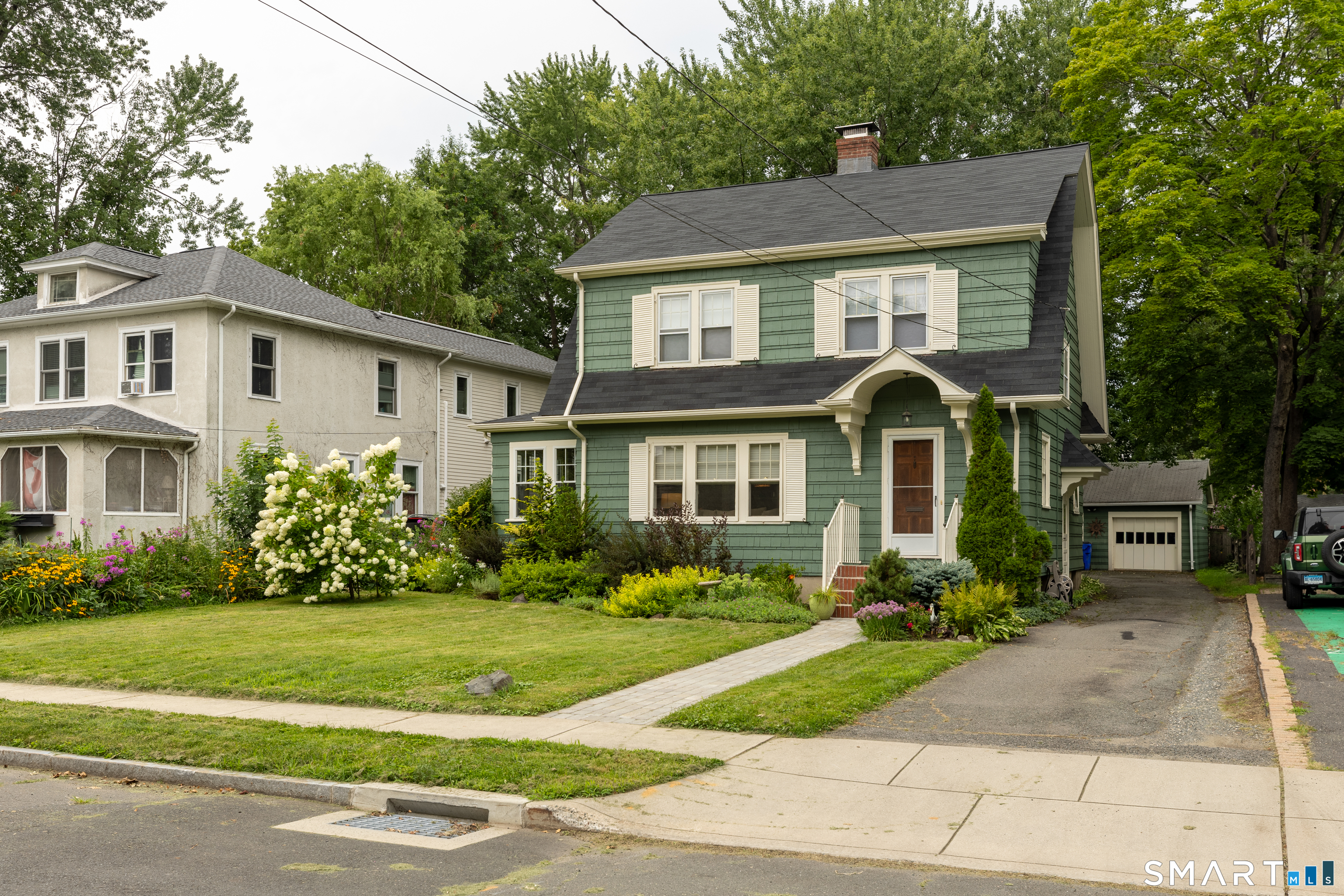 37th image of 23 Westfield Rd, West Hartford, CT 06119 | MLS# 24199268