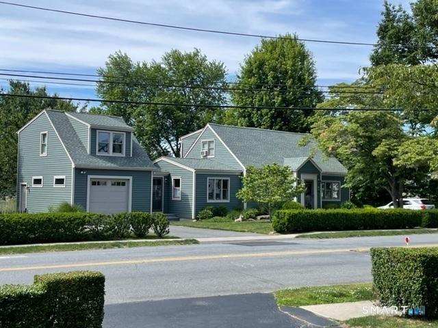 402 Riverside Drive photo 4