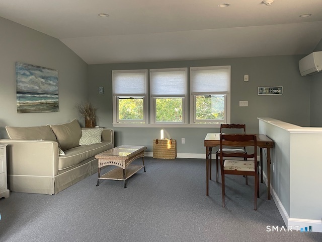 402 Riverside Drive photo 21