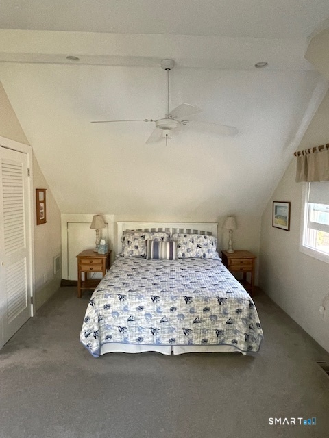 402 Riverside Drive photo 18