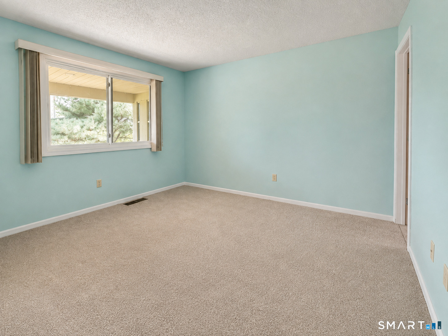 501 Summer Hill Drive Unit #501 photo 21