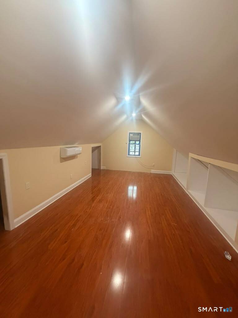 16 Terrace Avenue photo 6