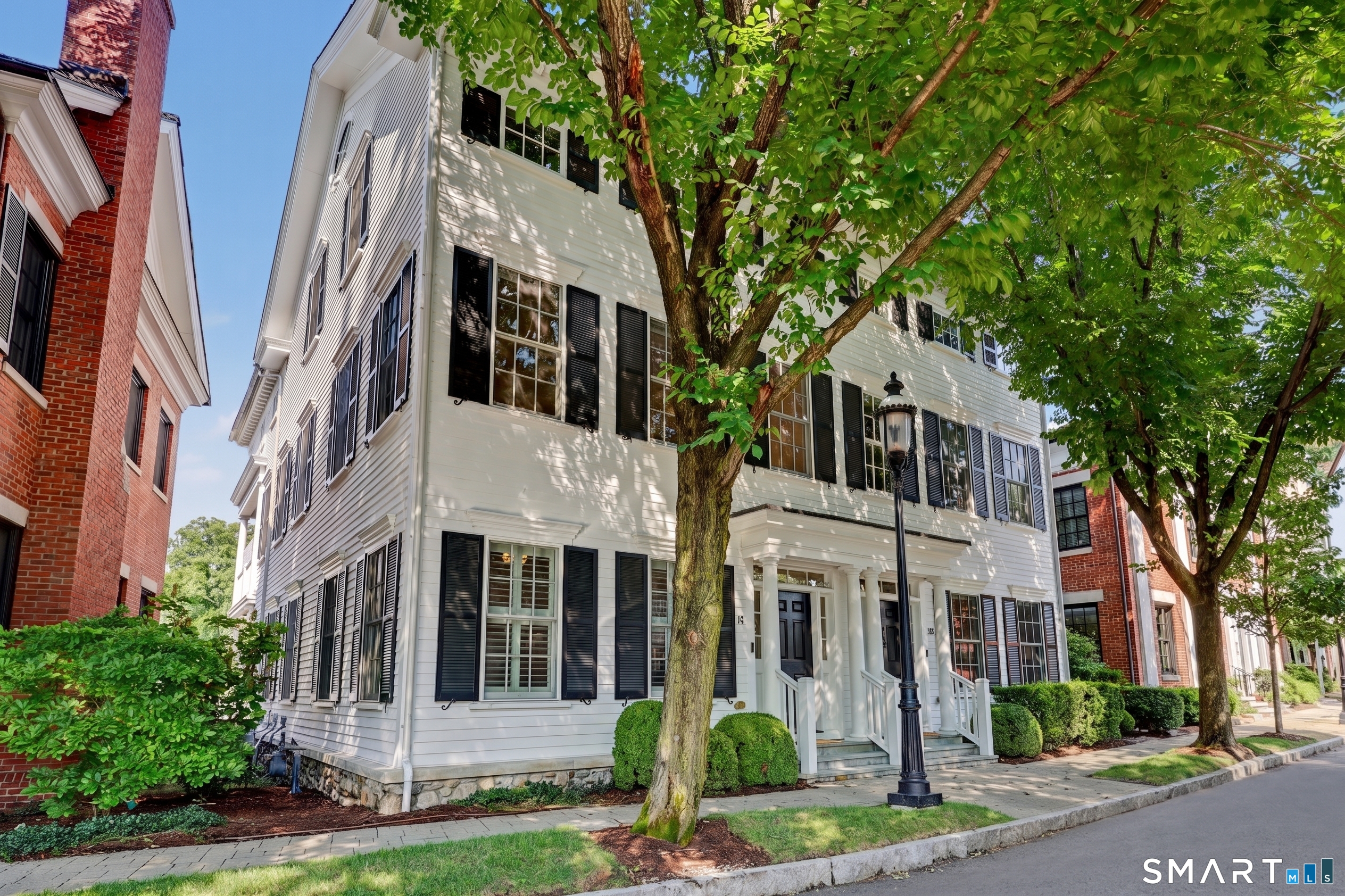 16 Elmwood Drive Unit #16
