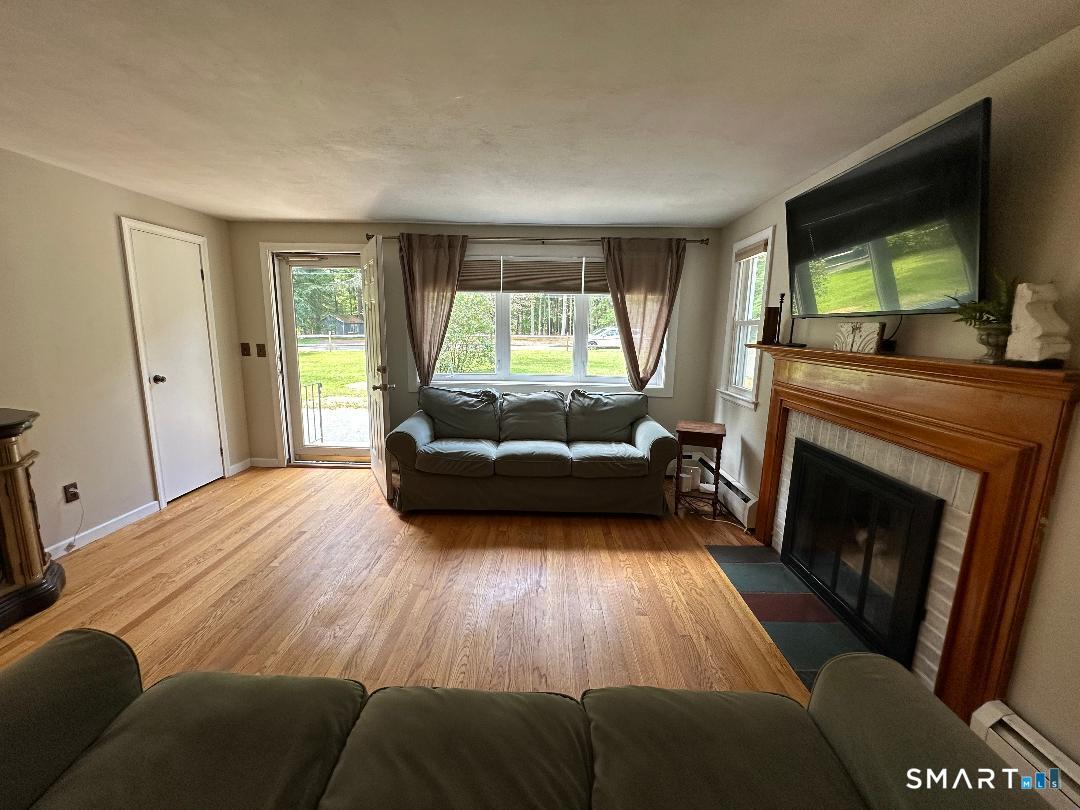 12 Oakwood Drive photo 16