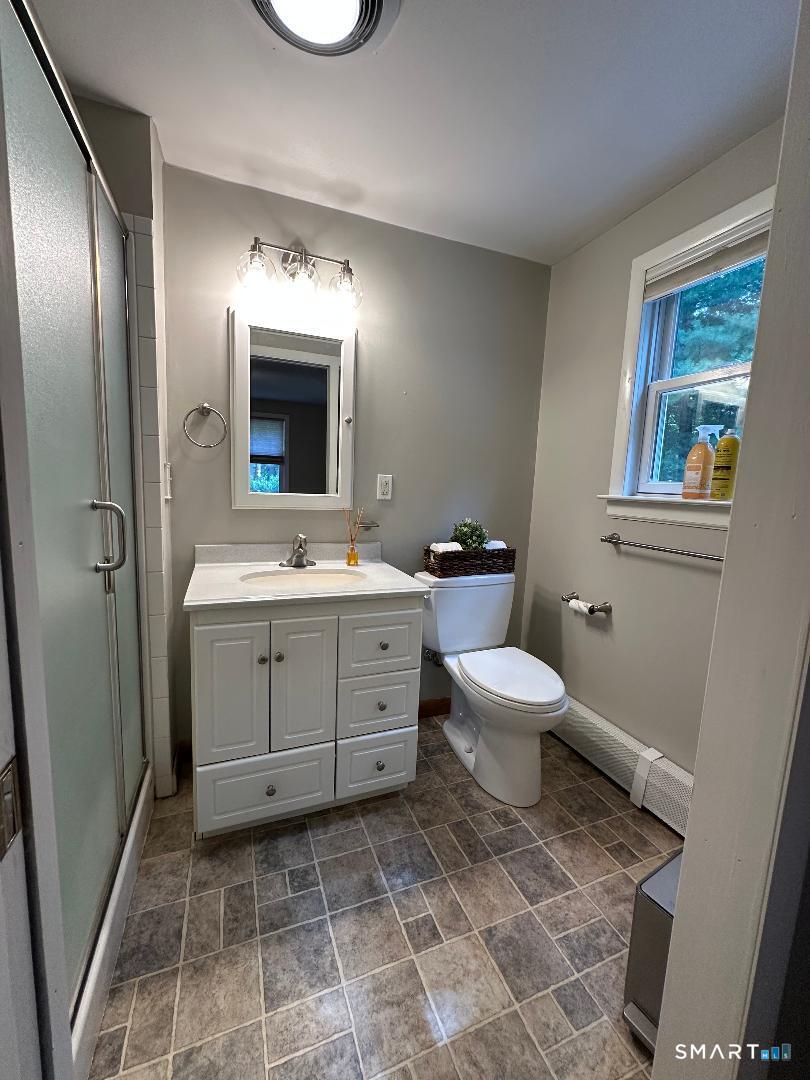 12 Oakwood Drive photo 28