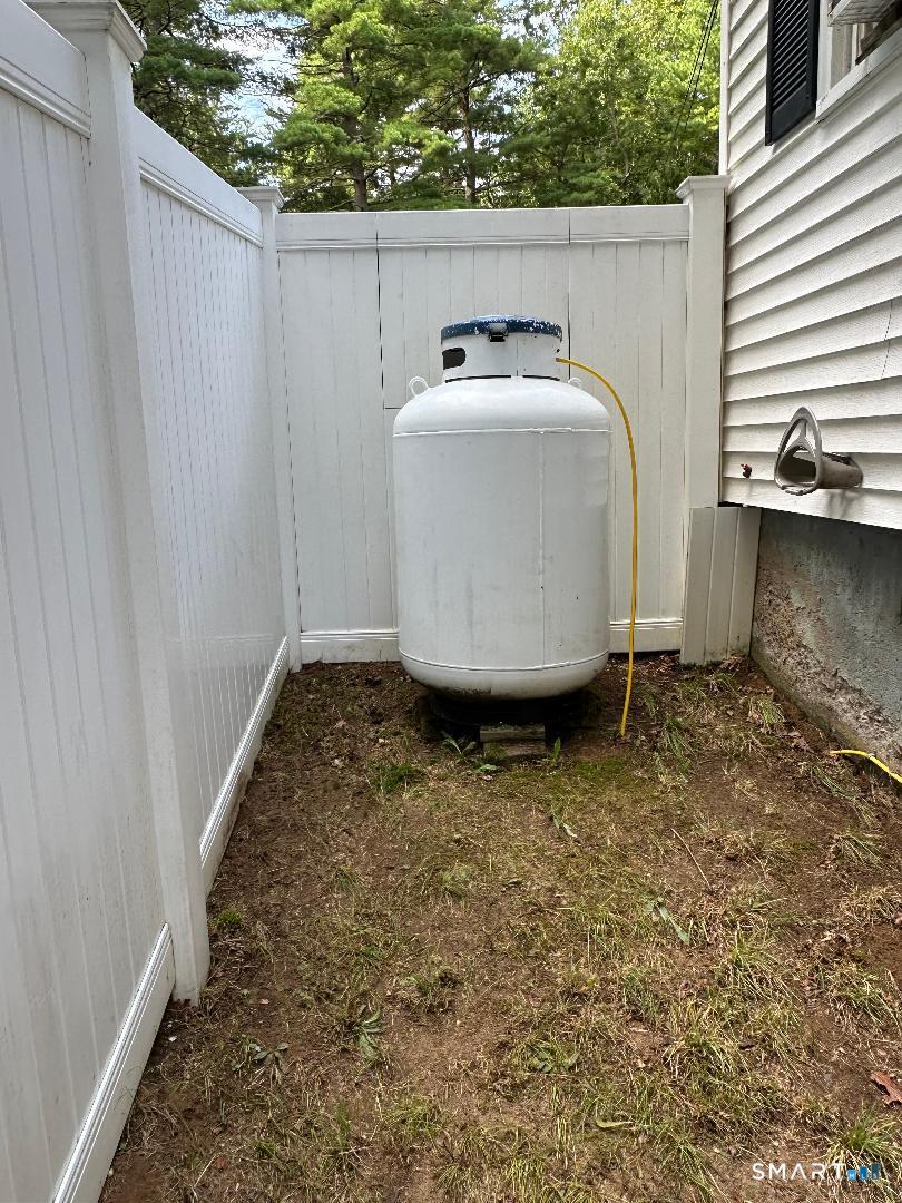 12 Oakwood Drive photo 33
