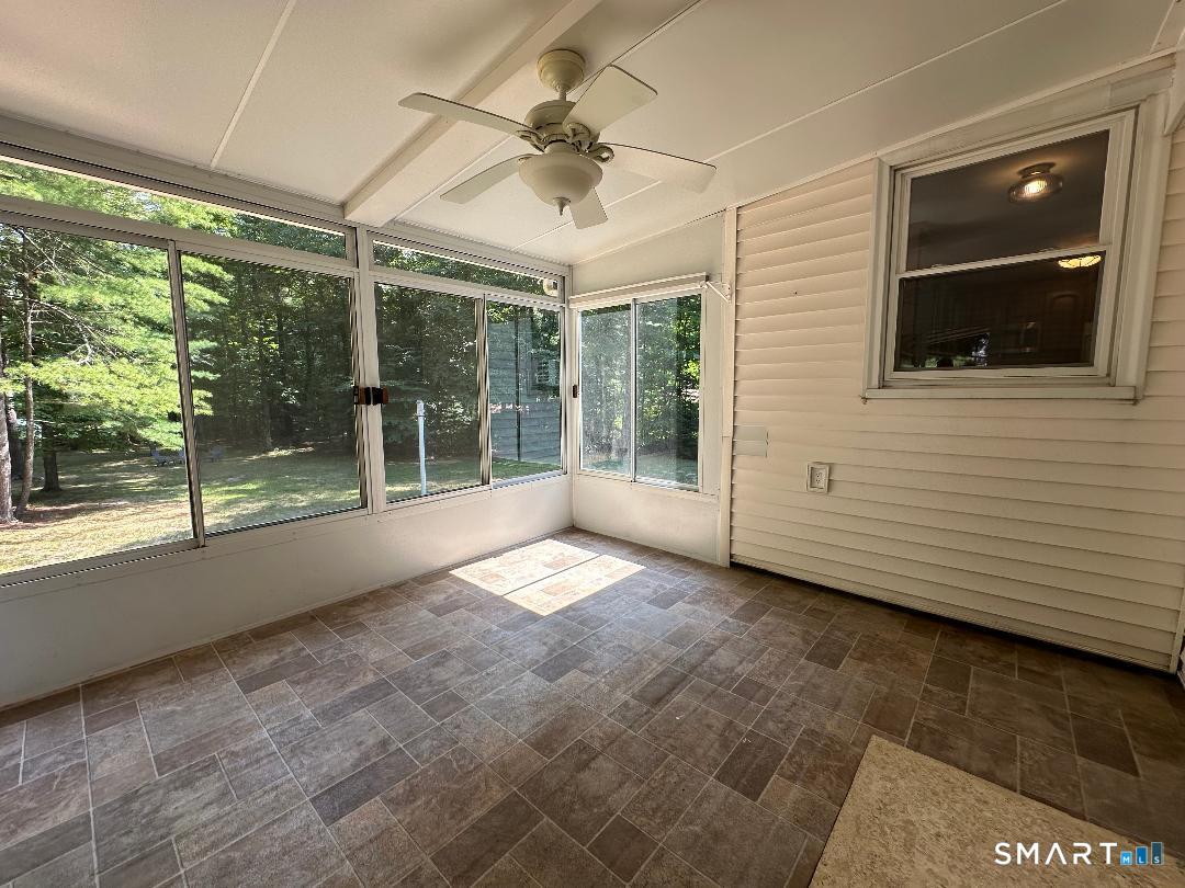 12 Oakwood Drive photo 7