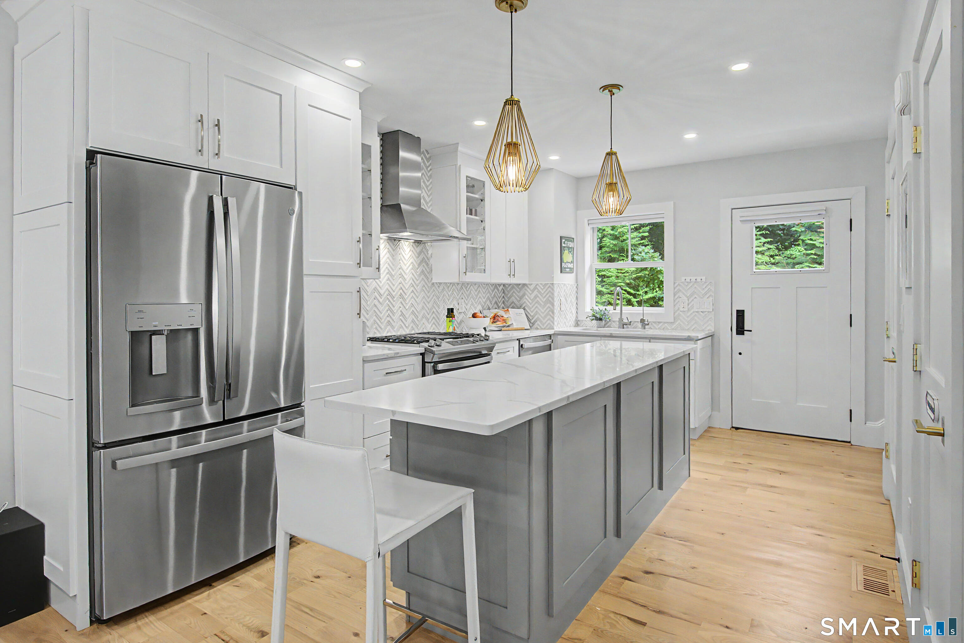 1 Howard Avenue, Norwalk, Connecticut photo 3