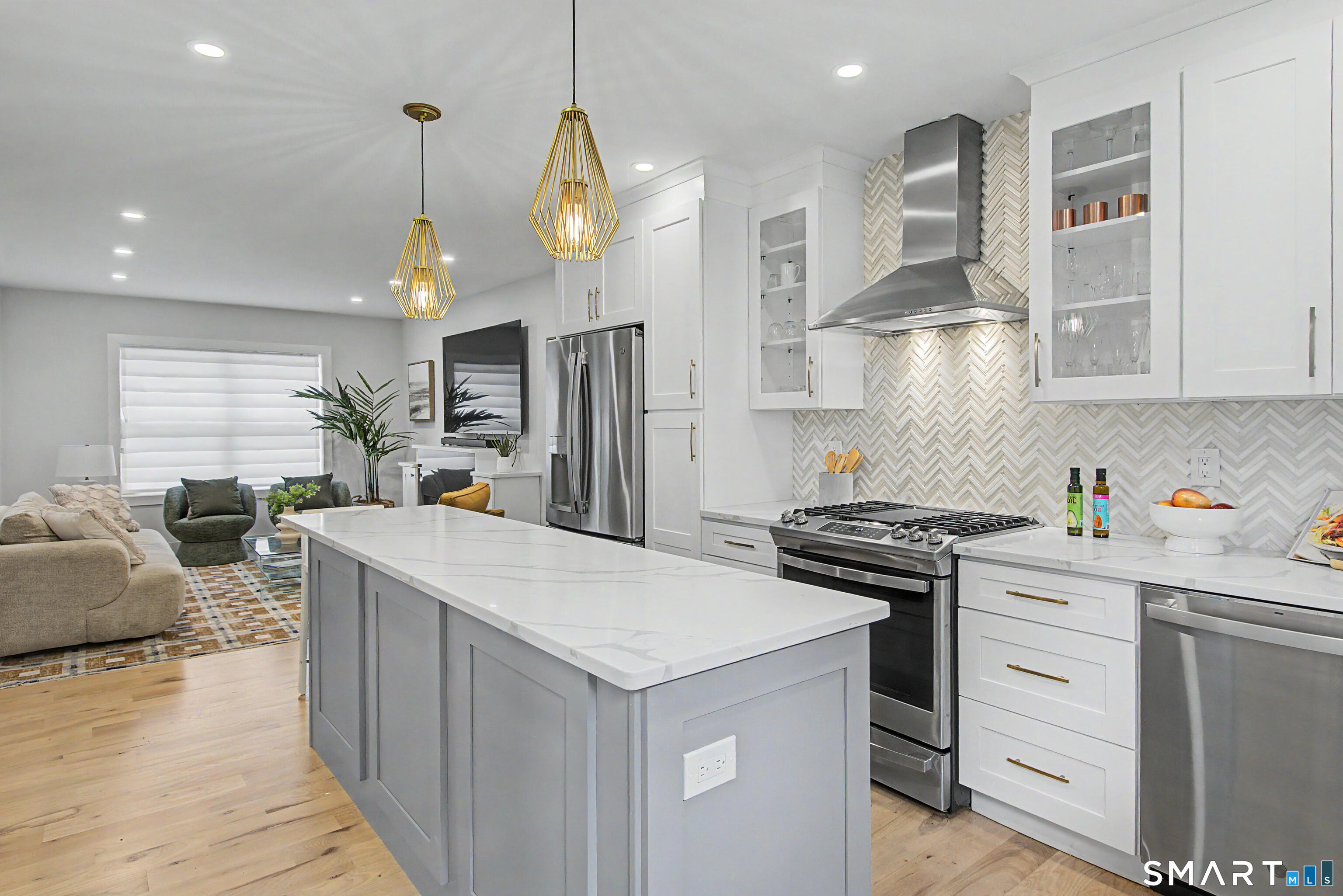1 Howard Avenue, Norwalk, Connecticut photo 4