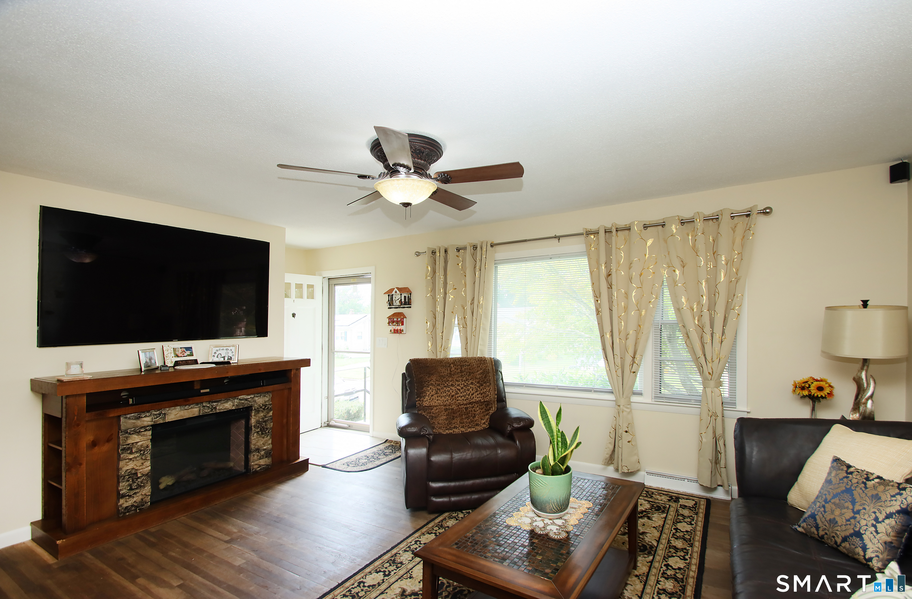 76 Jessie Drive photo 4