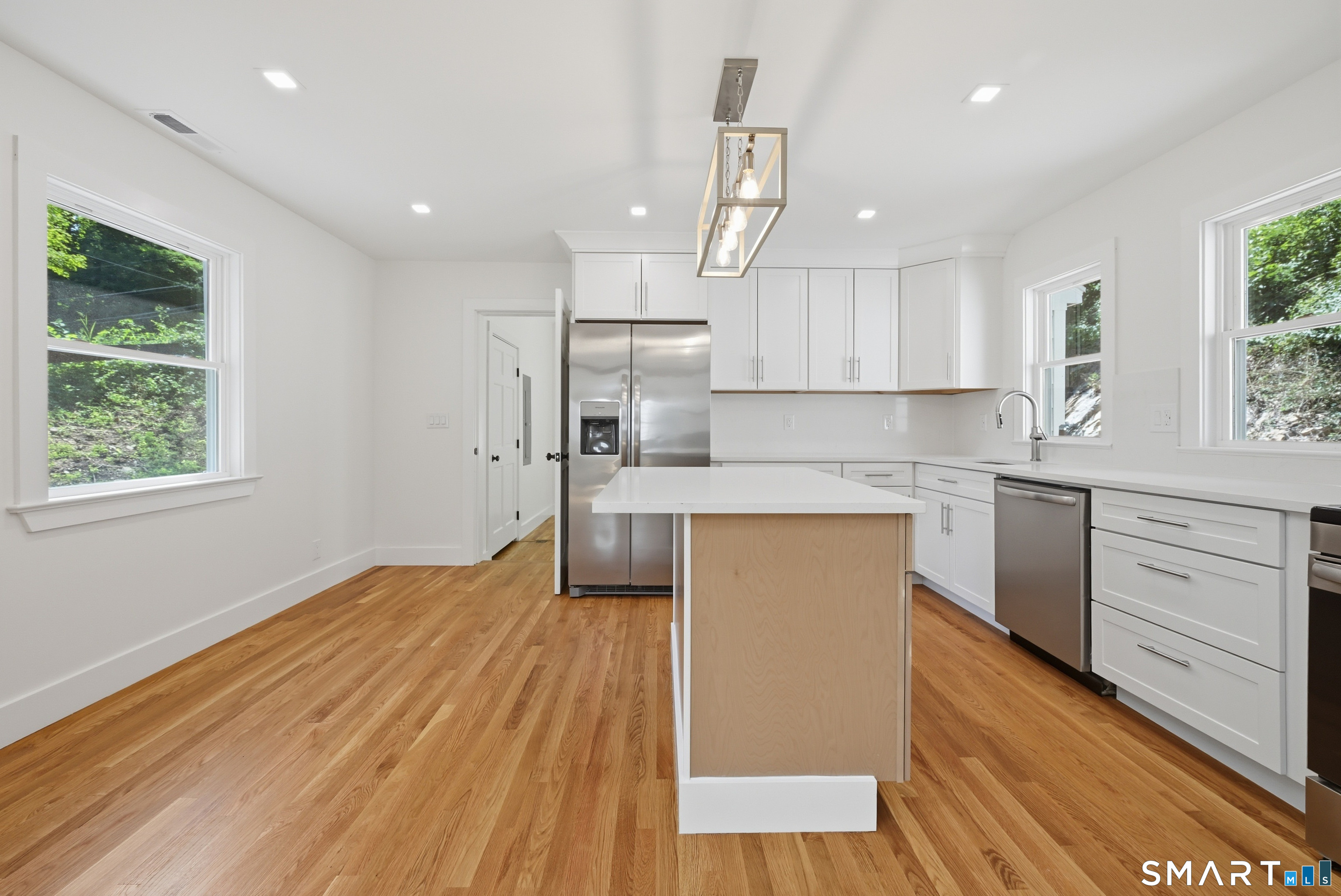 224 Ramapoo Road photo 17