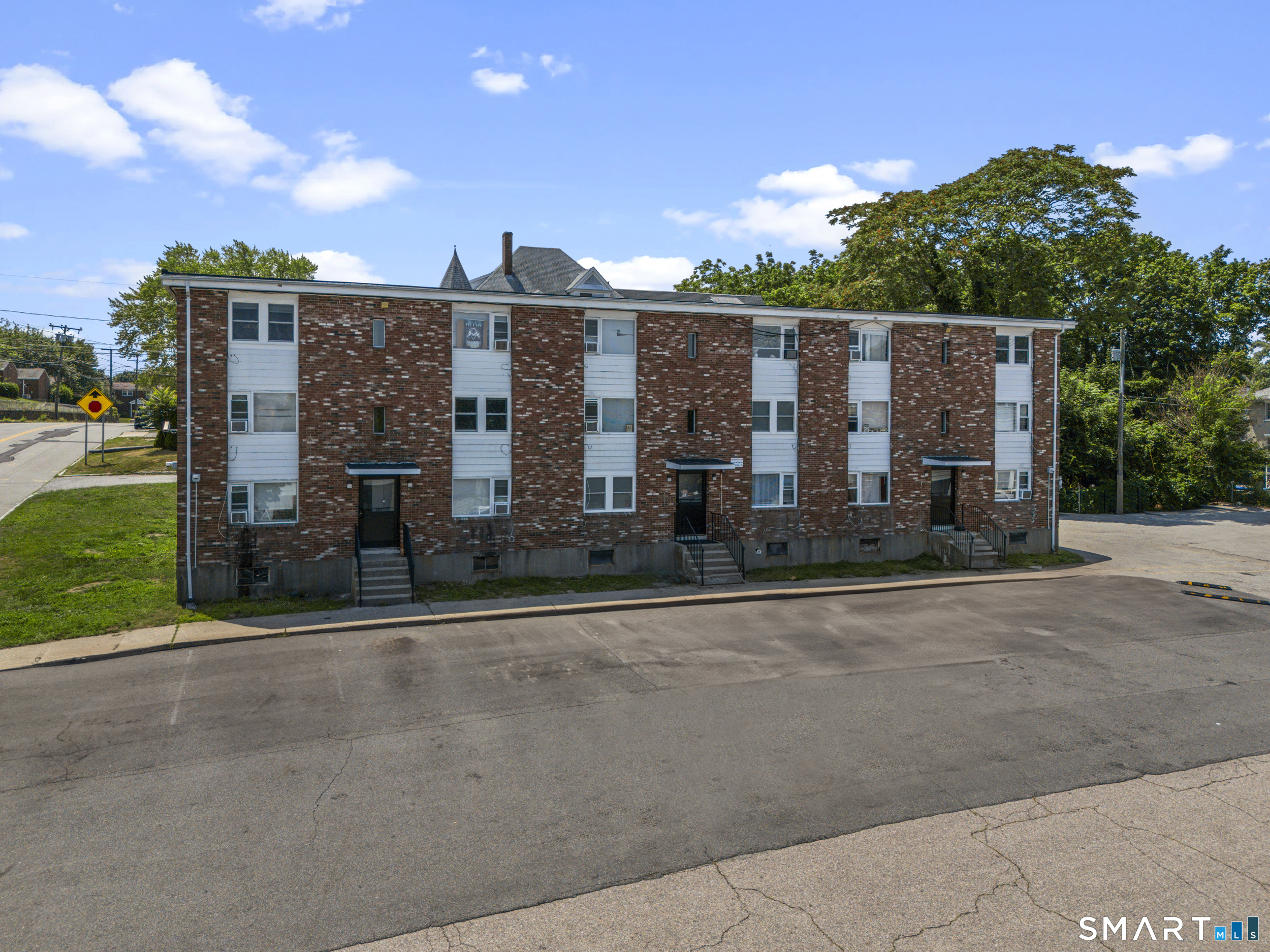 145 Garfield Avenue photo 12