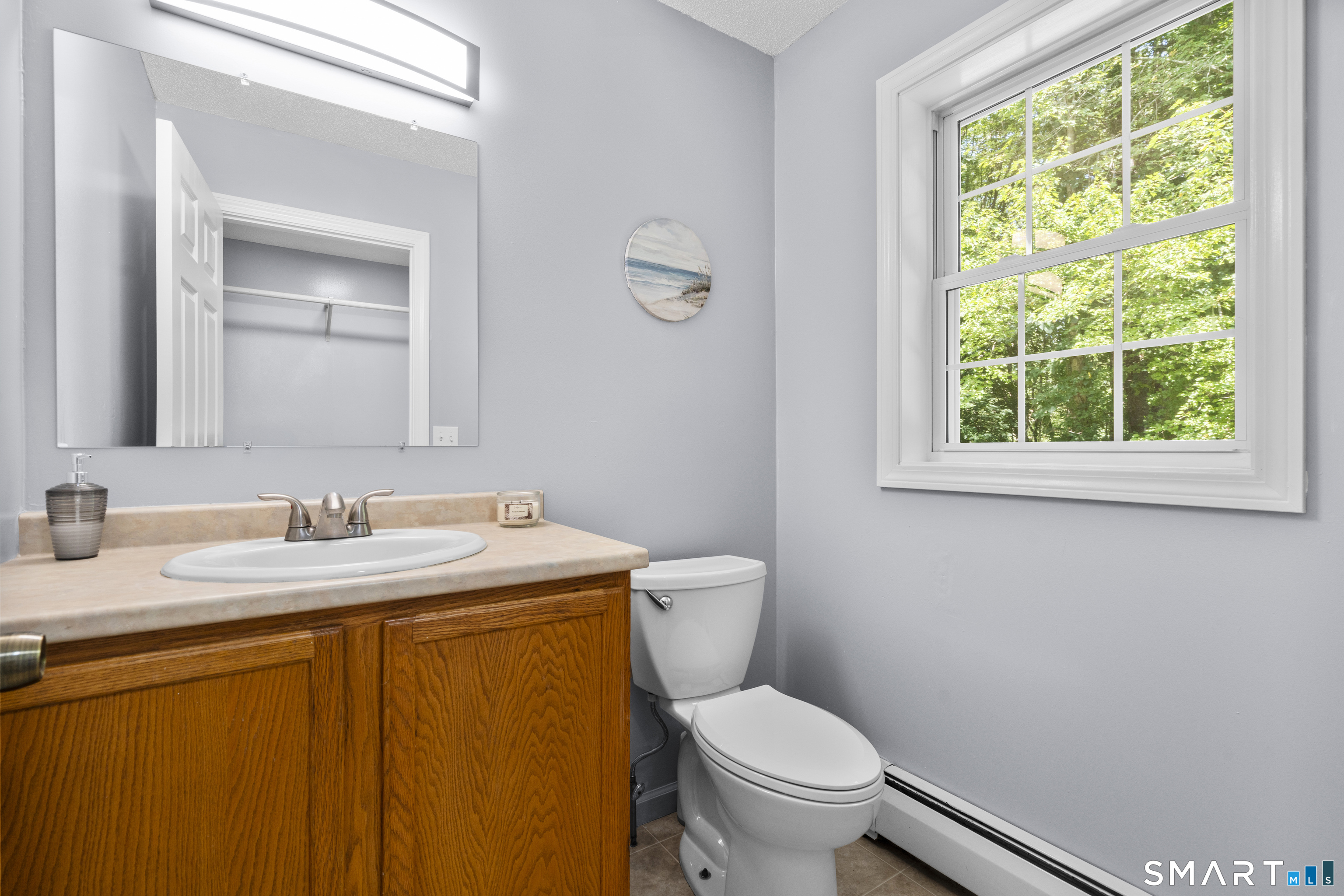 264 Trumbull Highway photo 21