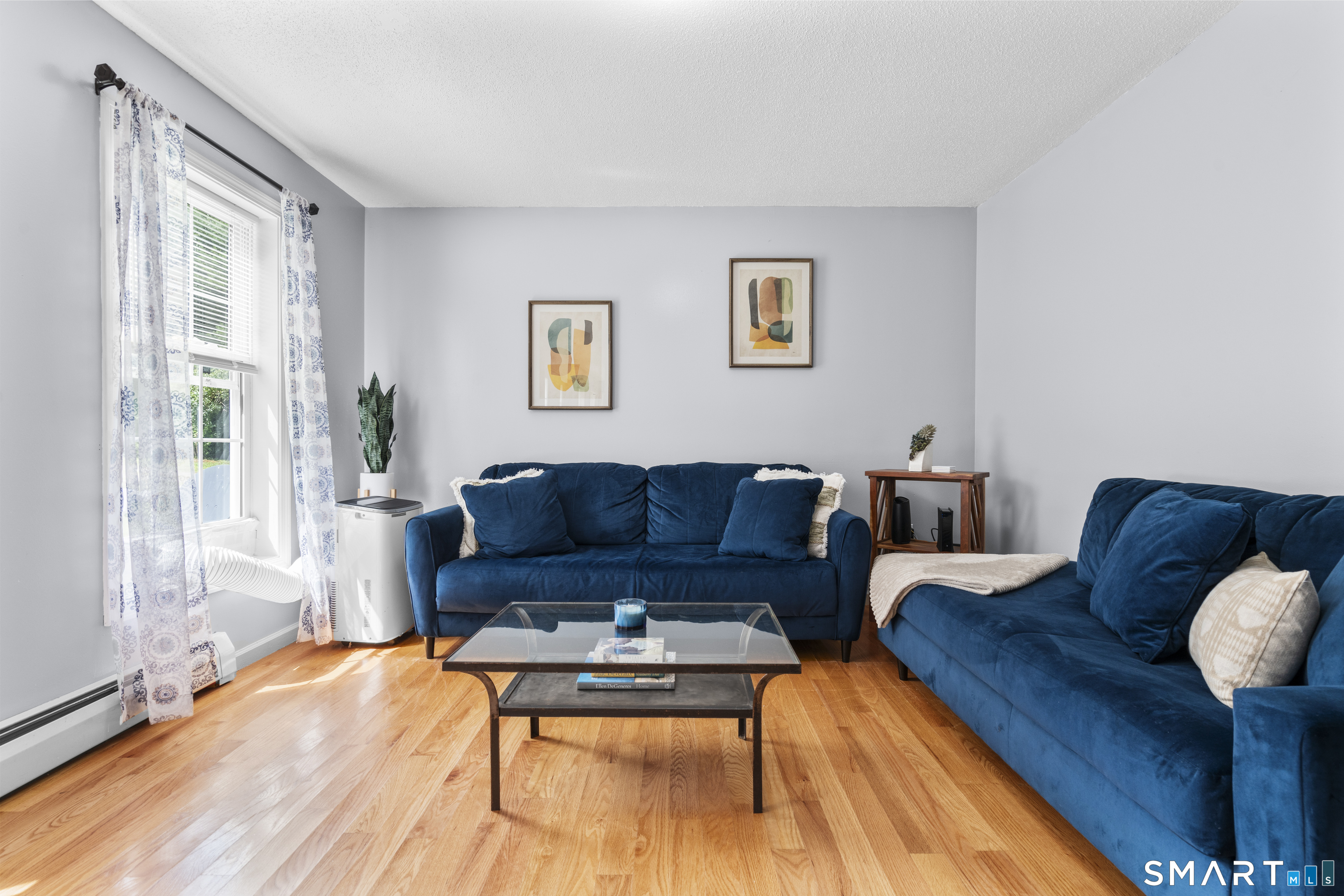 264 Trumbull Highway photo 11