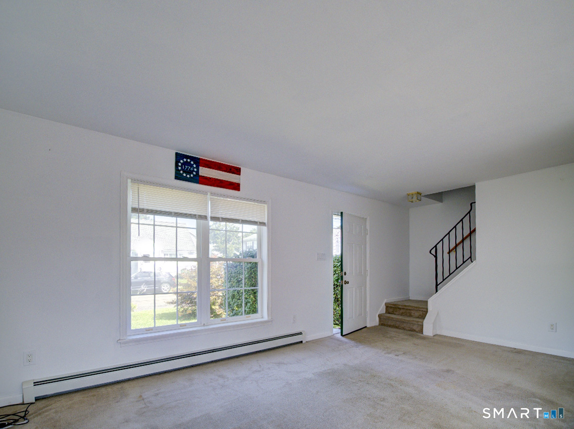 6 Mettler Street photo 6