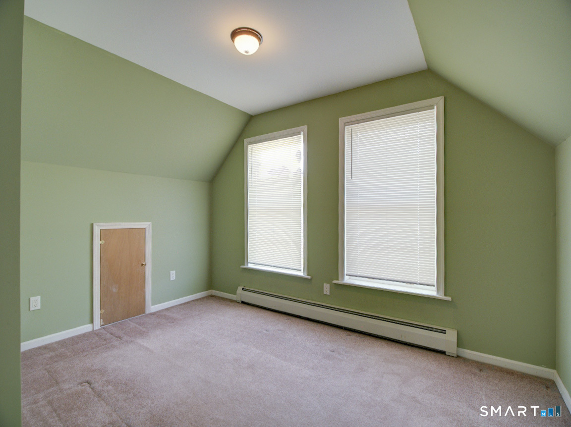 6 Mettler Street photo 26
