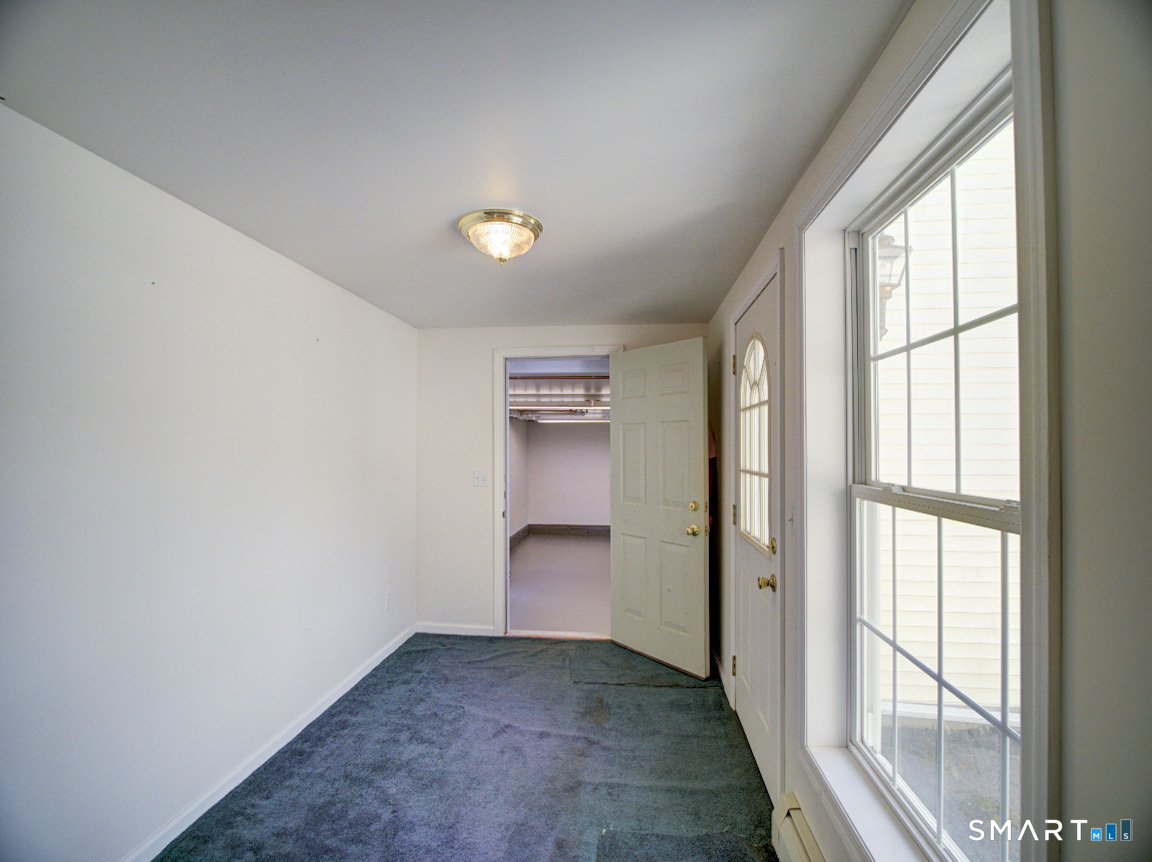 6 Mettler Street photo 15