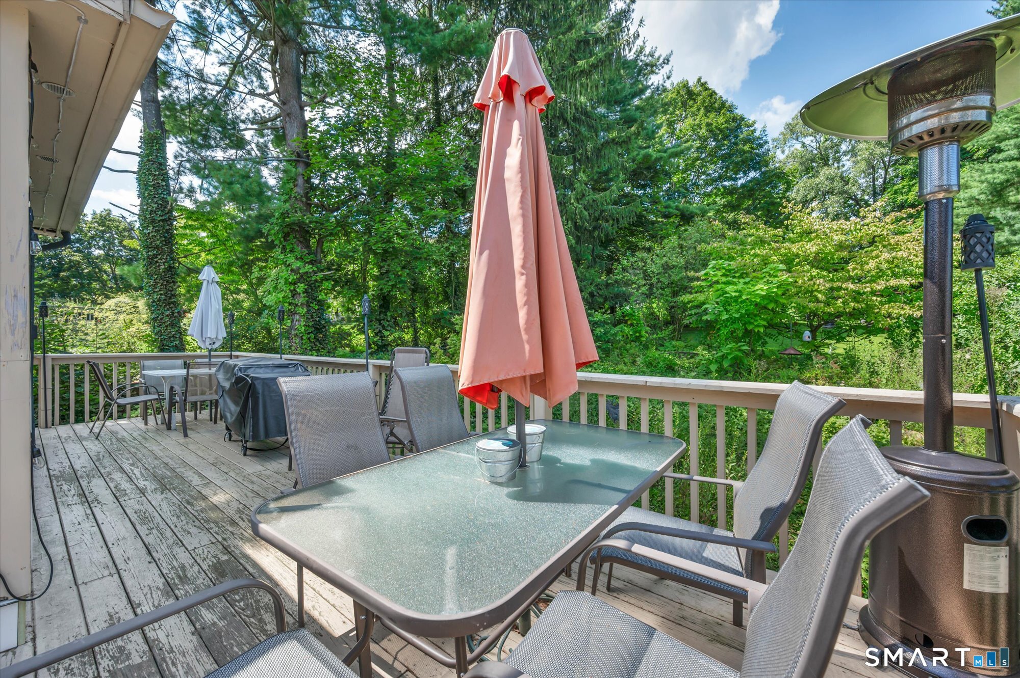 25 Spruce Street photo 36