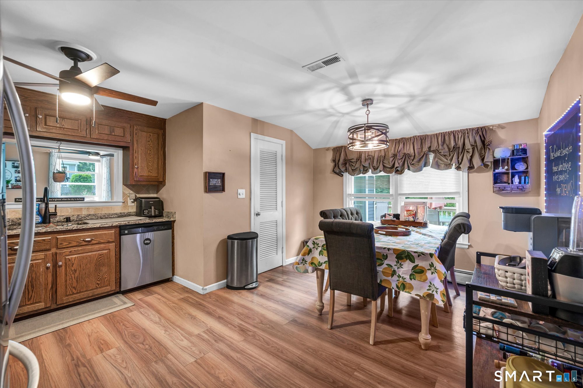 25 Spruce Street photo 16