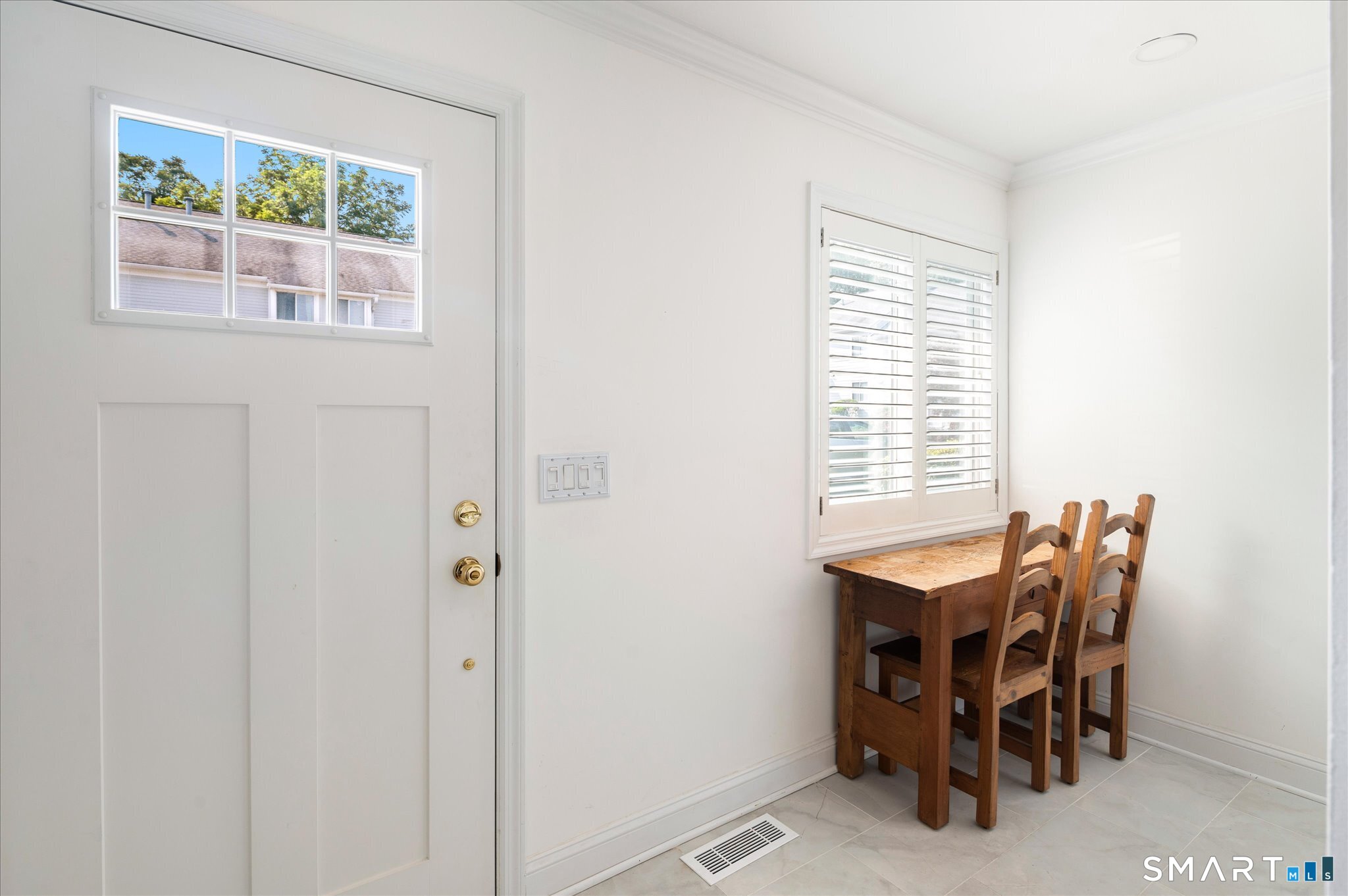 Townhouse for sale at 6 Whiffletree Way #6, Riverside, CT 06878 | MLS# 24199728 | Listing updated on 2026-09-03