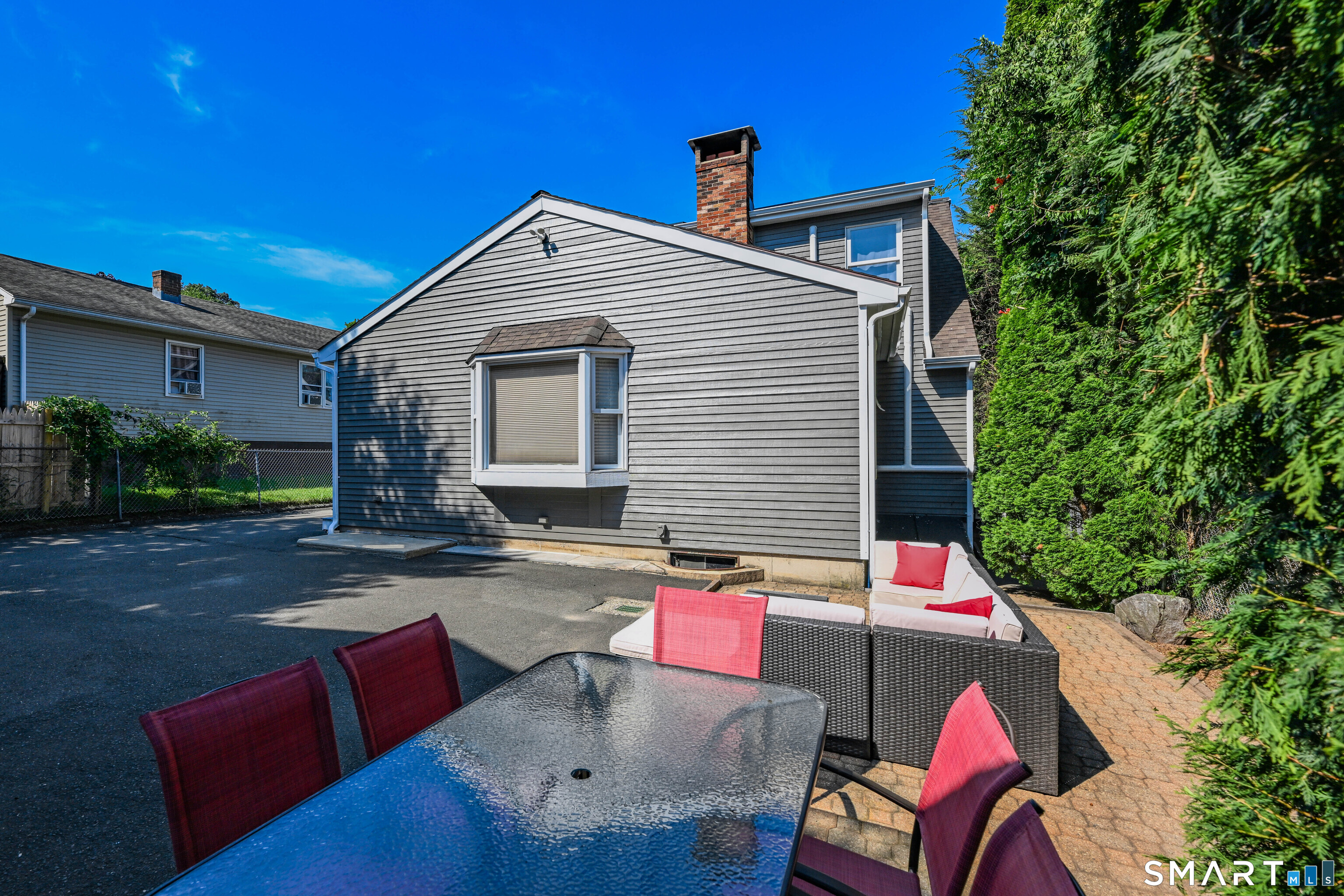 15 Ridgewood Street photo 29