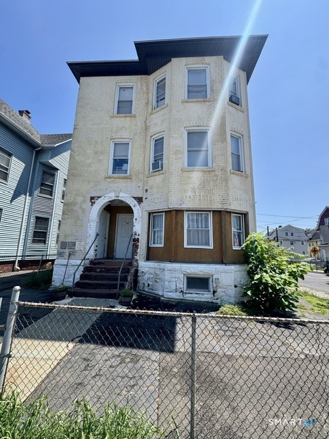 1st image of 54 New Park Ave, Hartford, CT 06106 | MLS# 24199750