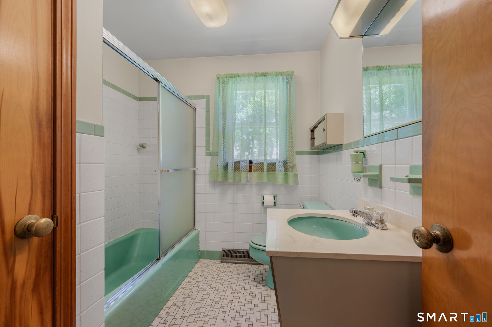 146 Walnut Street photo 11