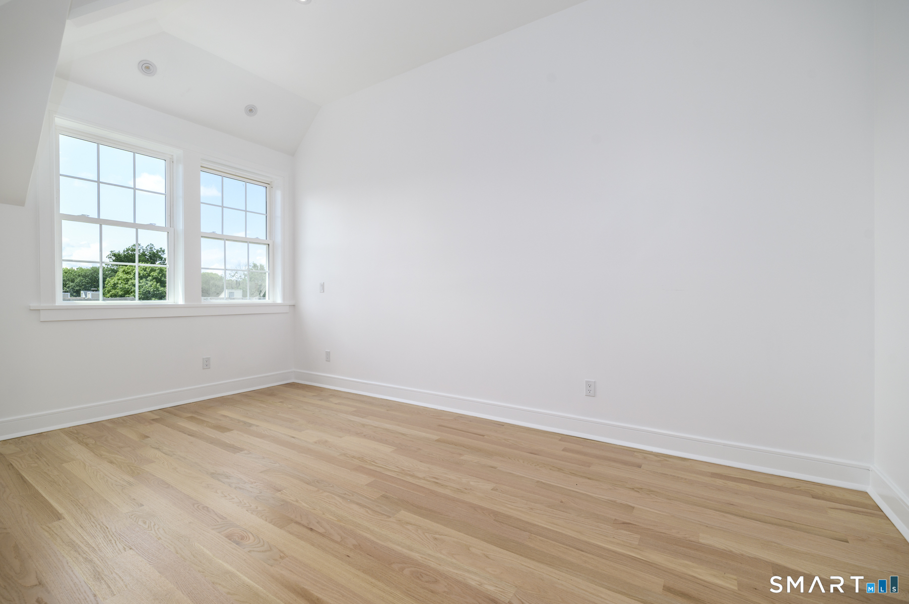 1911 Summer Street Unit #4 photo 11