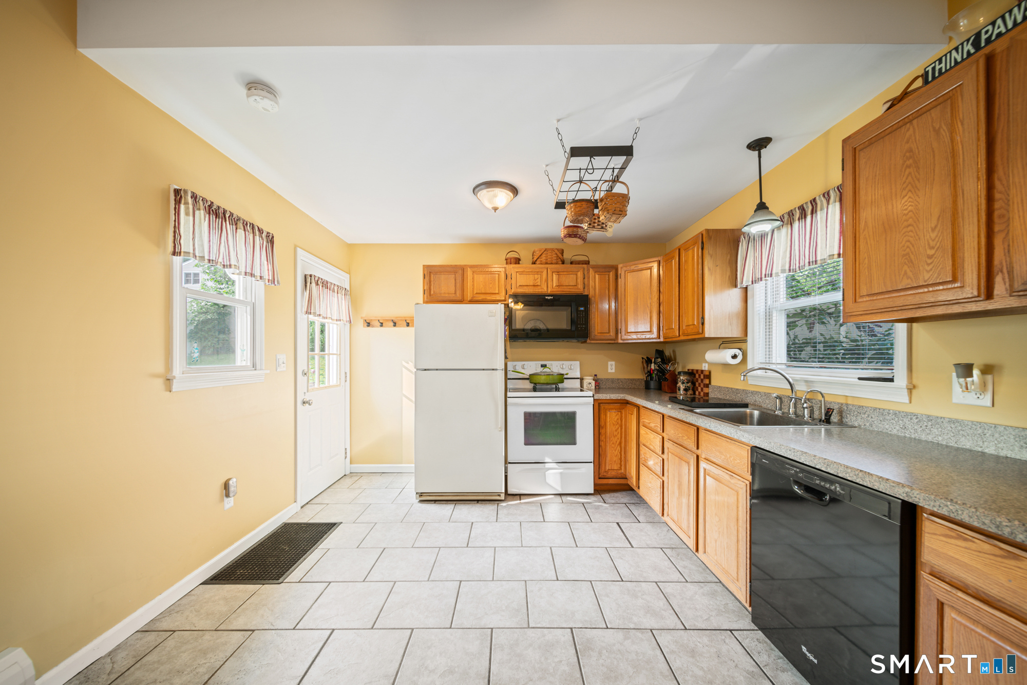 16 Fairfield Avenue photo 13