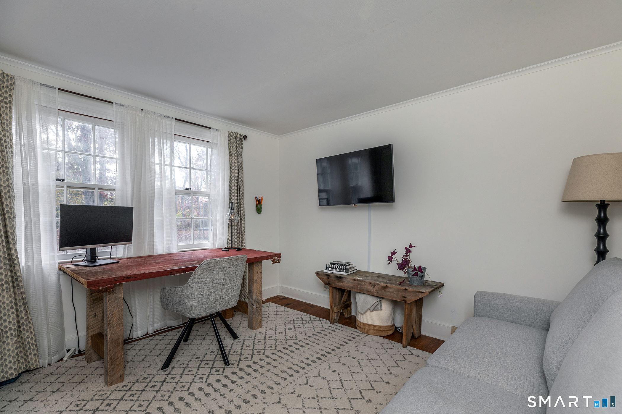 255 Woodbury Road photo 12