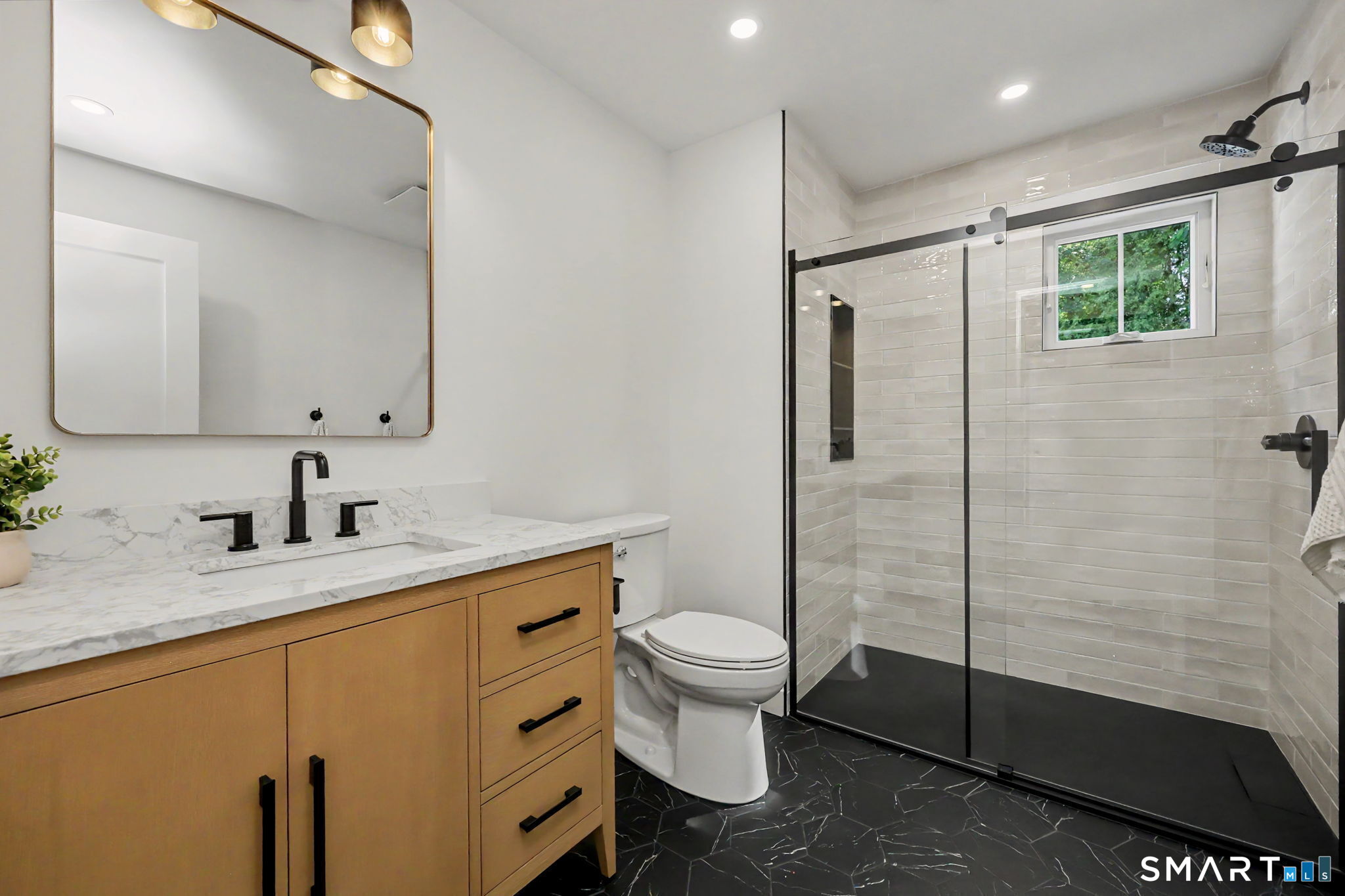 91 Lockwood Road photo 16