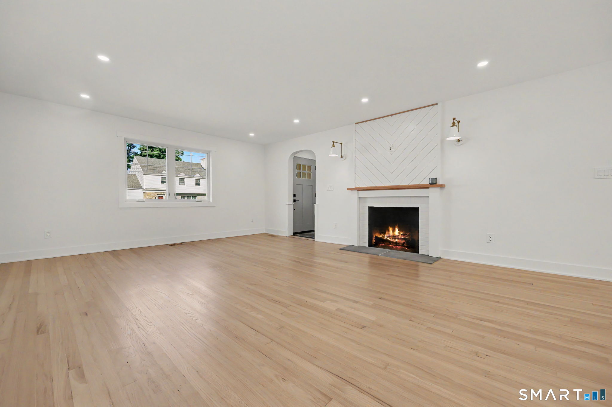 91 Lockwood Road photo 5