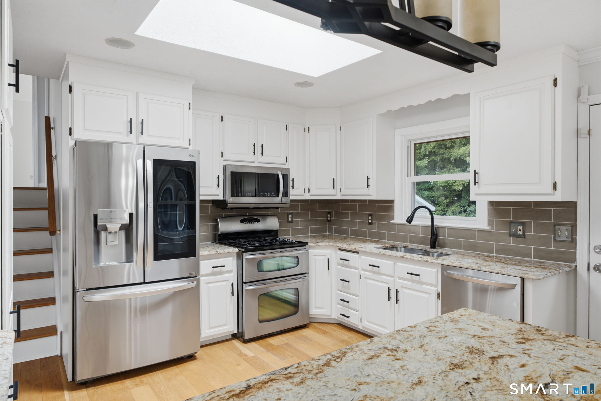85 Geraldine Drive photo 24